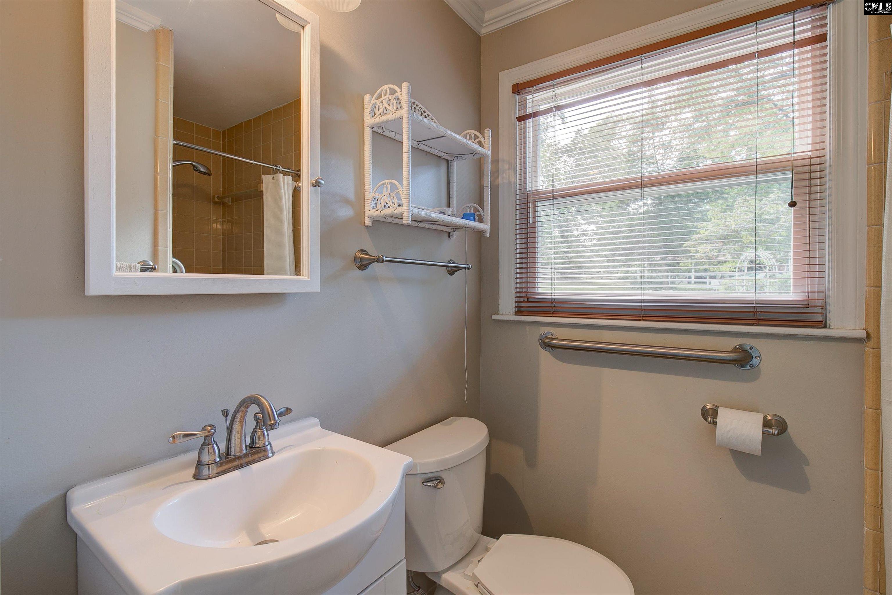 5 Ancrum Road Camden, SC 29020