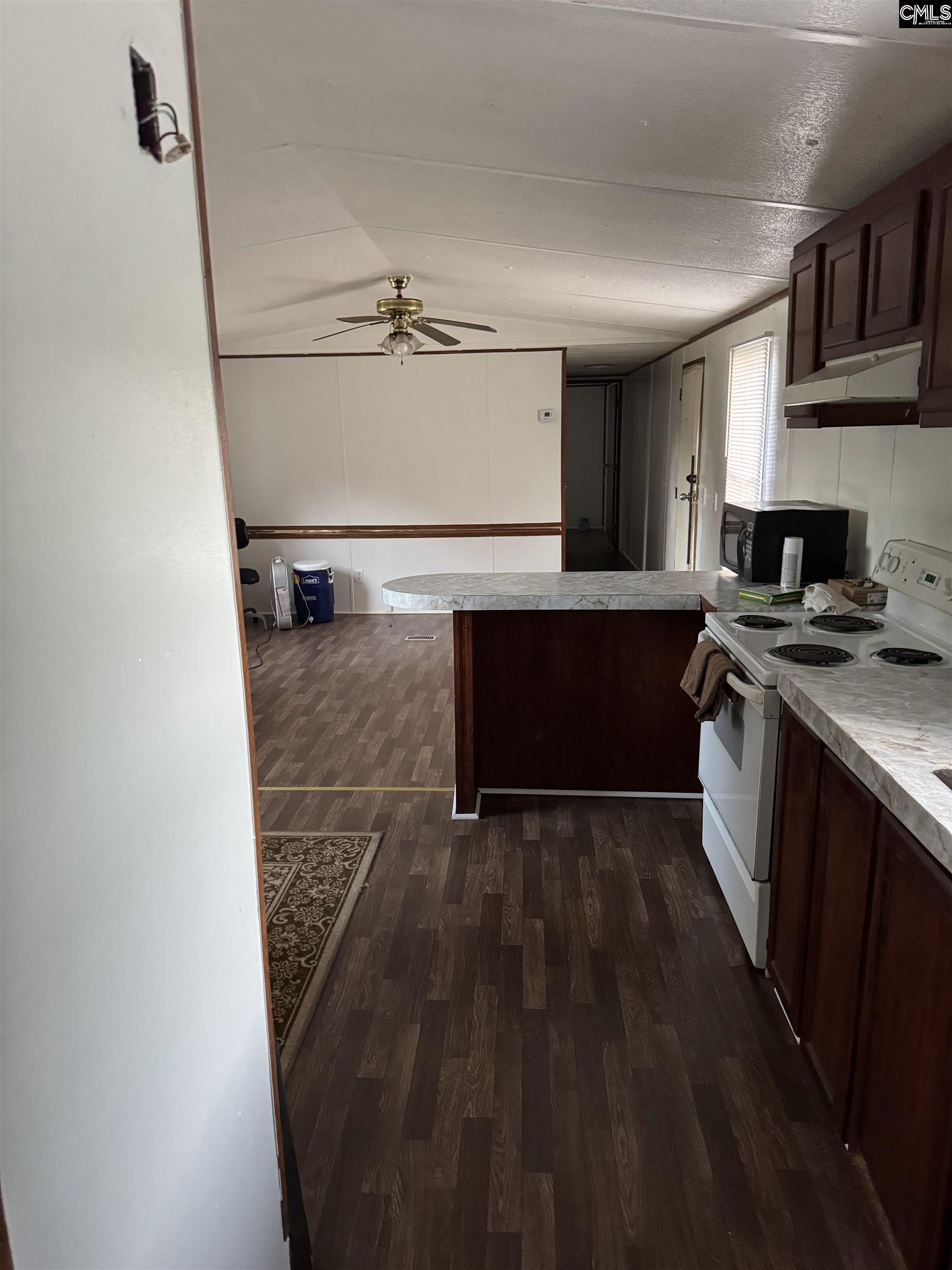 1055 Salters Town Road Sumter, SC 29153