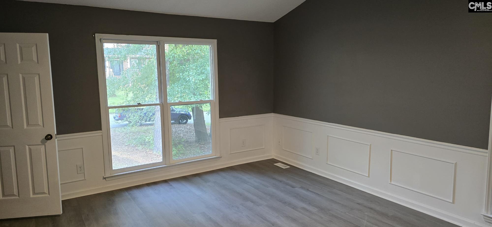 258 Hillsborough Street Columbia, SC 29212