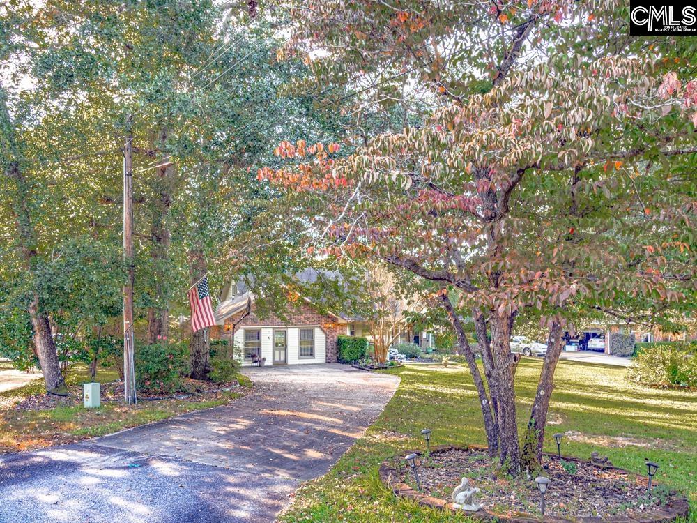 6674 Francis Marion Avenue Dalzell, SC 29040