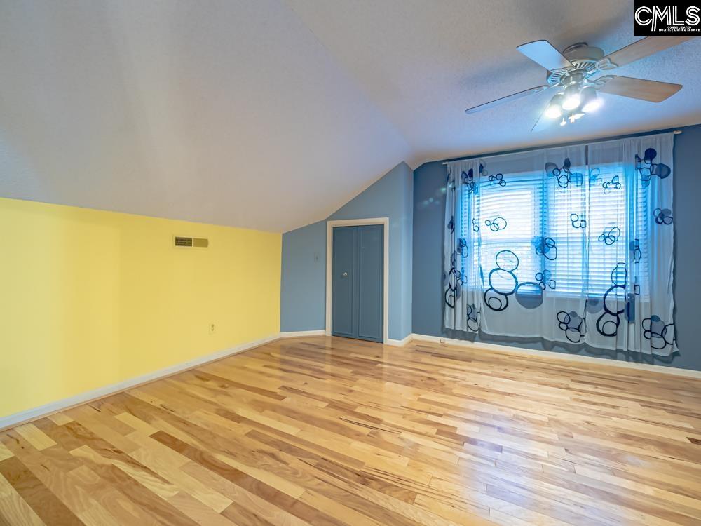 6674 Francis Marion Avenue Dalzell, SC 29040