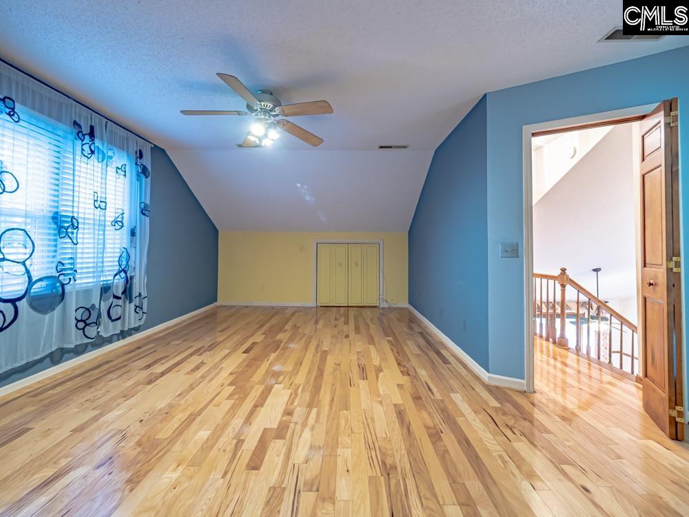 6674 Francis Marion Avenue Dalzell, SC 29040