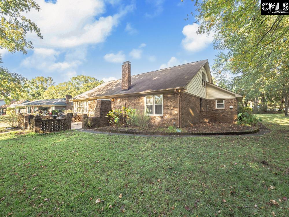6674 Francis Marion Avenue Dalzell, SC 29040