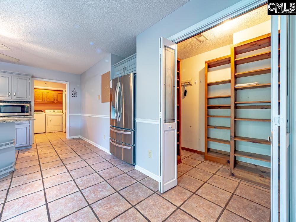 6674 Francis Marion Avenue Dalzell, SC 29040
