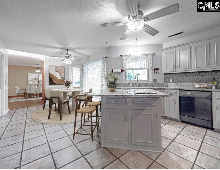 6674 Francis Marion Avenue Dalzell, SC 29040