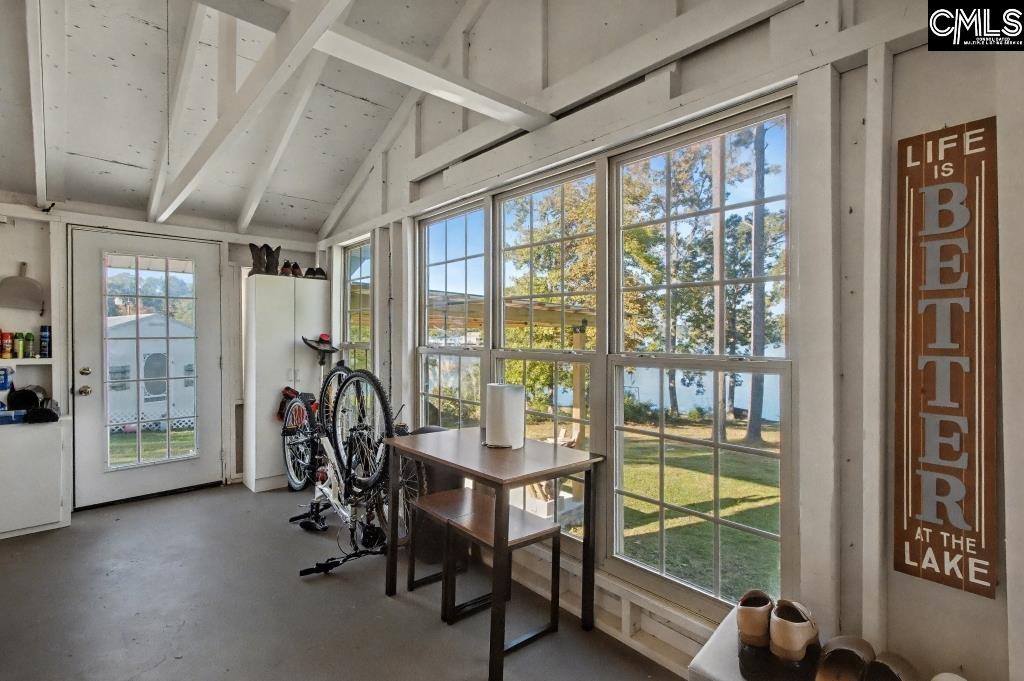 1091 Lake Drive Leesville, SC 29070