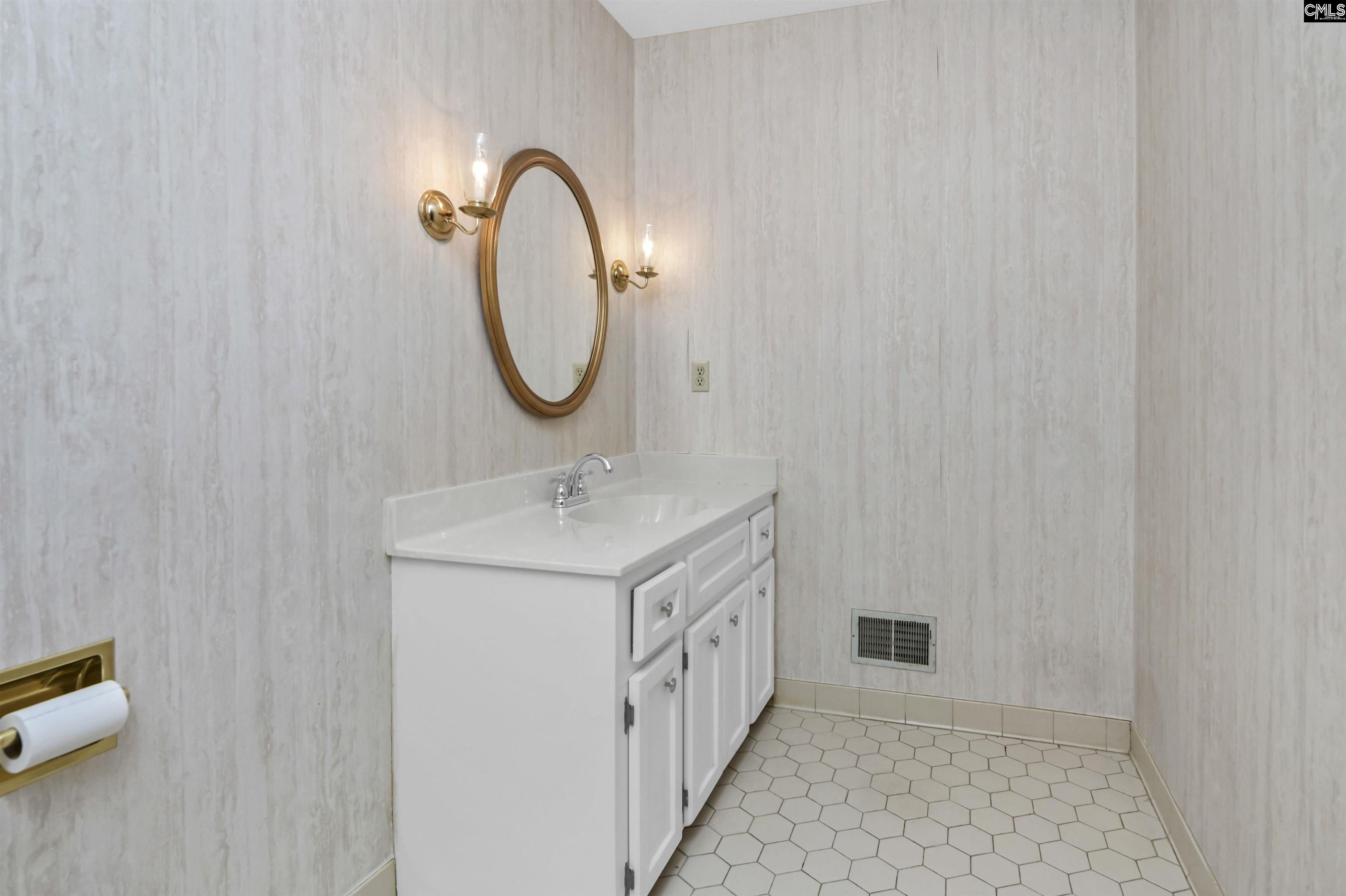 7193 Saint Andrews Road Columbia, SC 29212