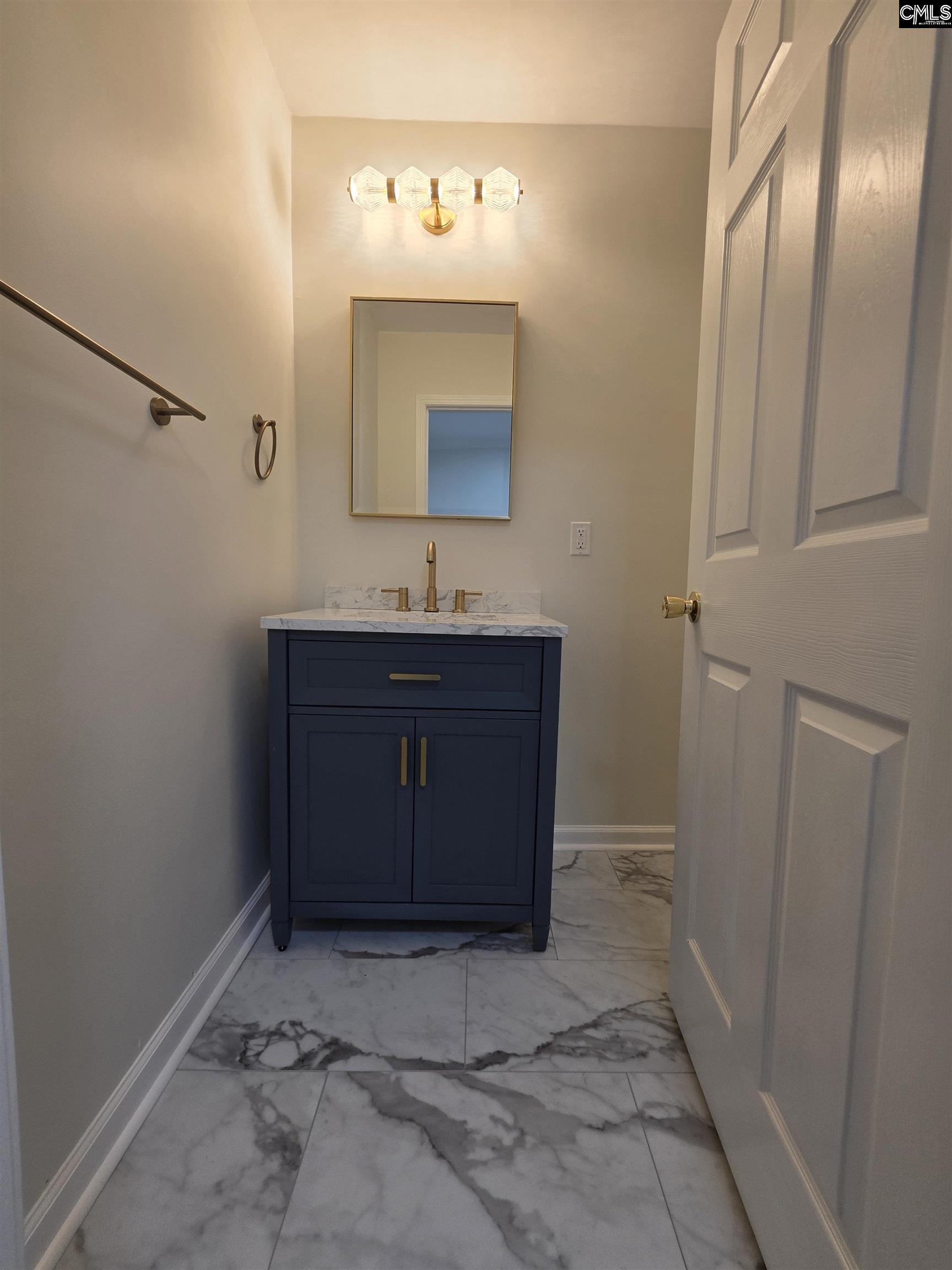 416 Thames Street Manning, SC 29102