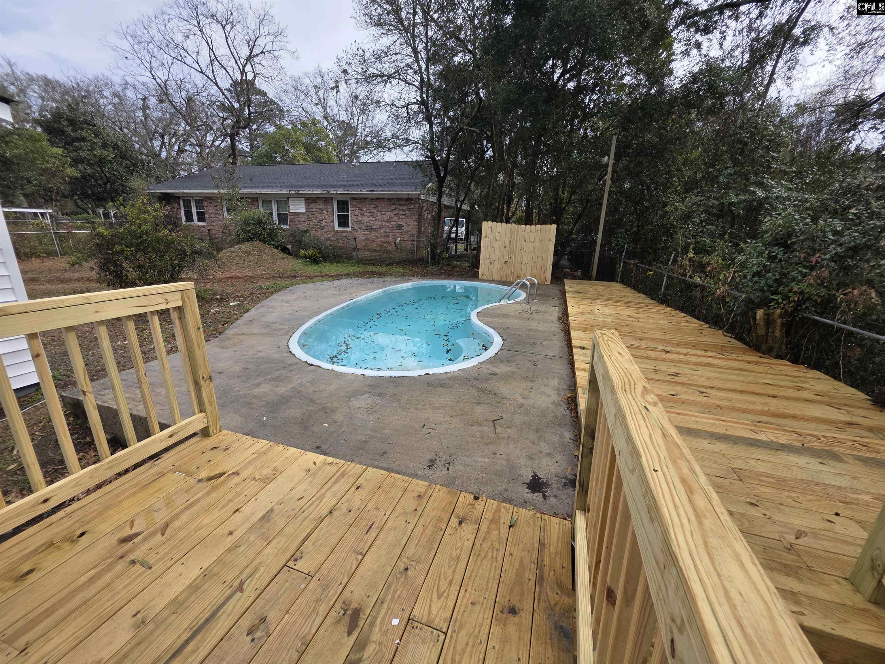 416 Thames Street Manning, SC 29102