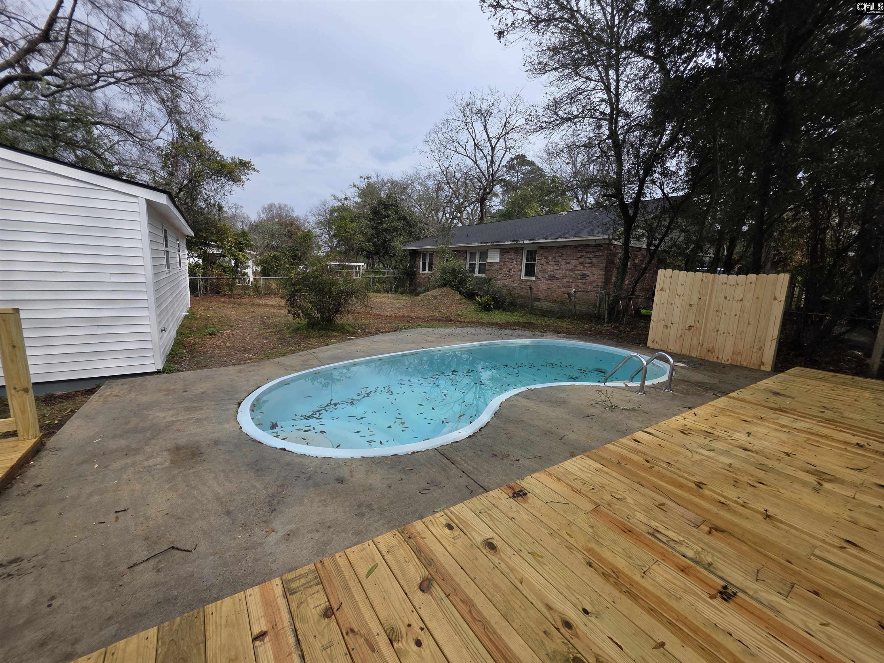 416 Thames Street Manning, SC 29102