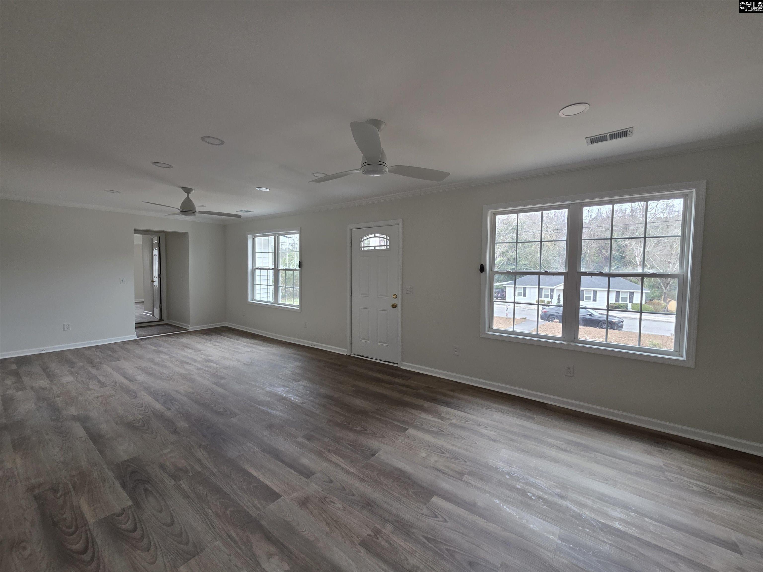 416 Thames Street Manning, SC 29102