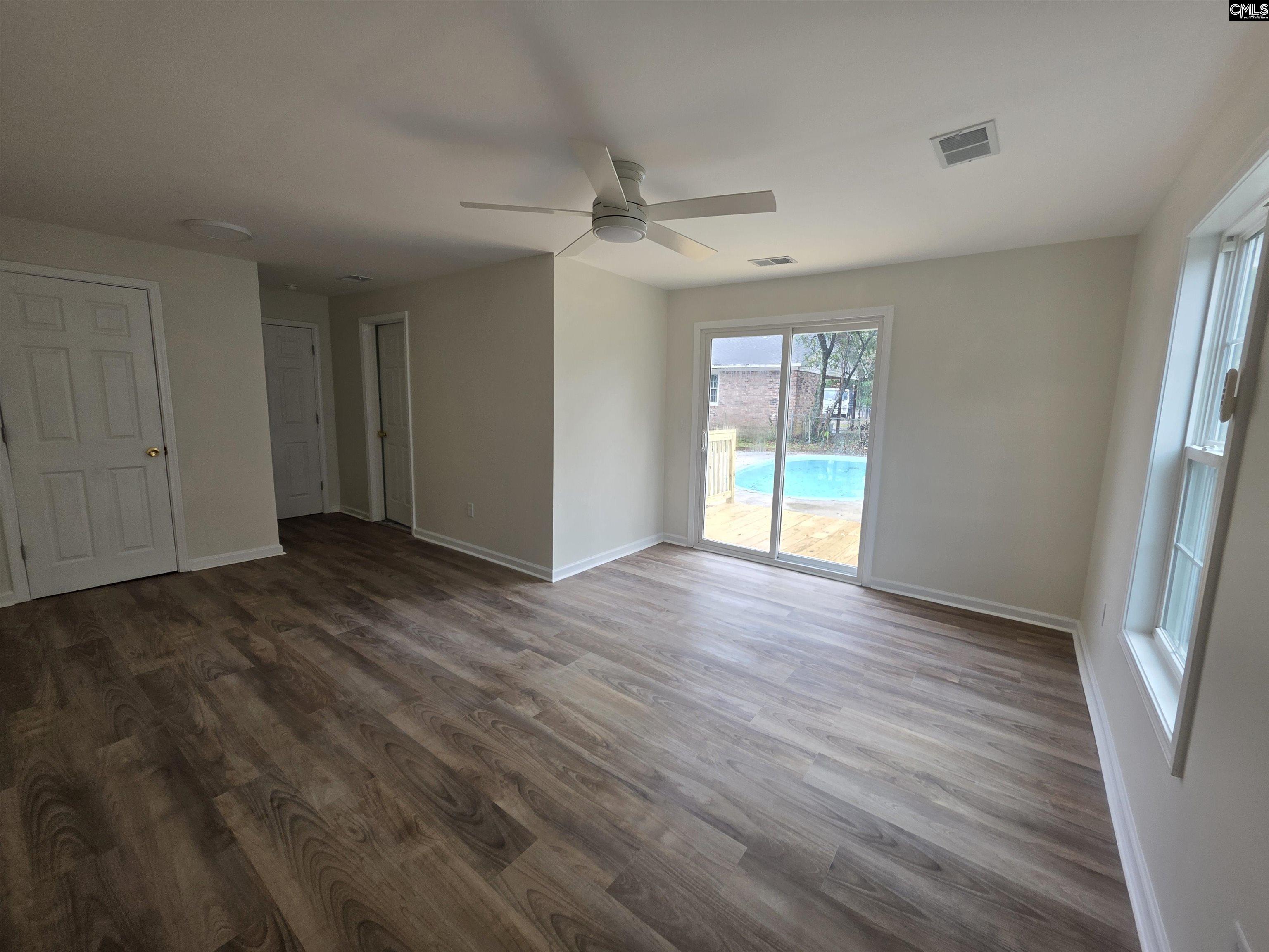 416 Thames Street Manning, SC 29102