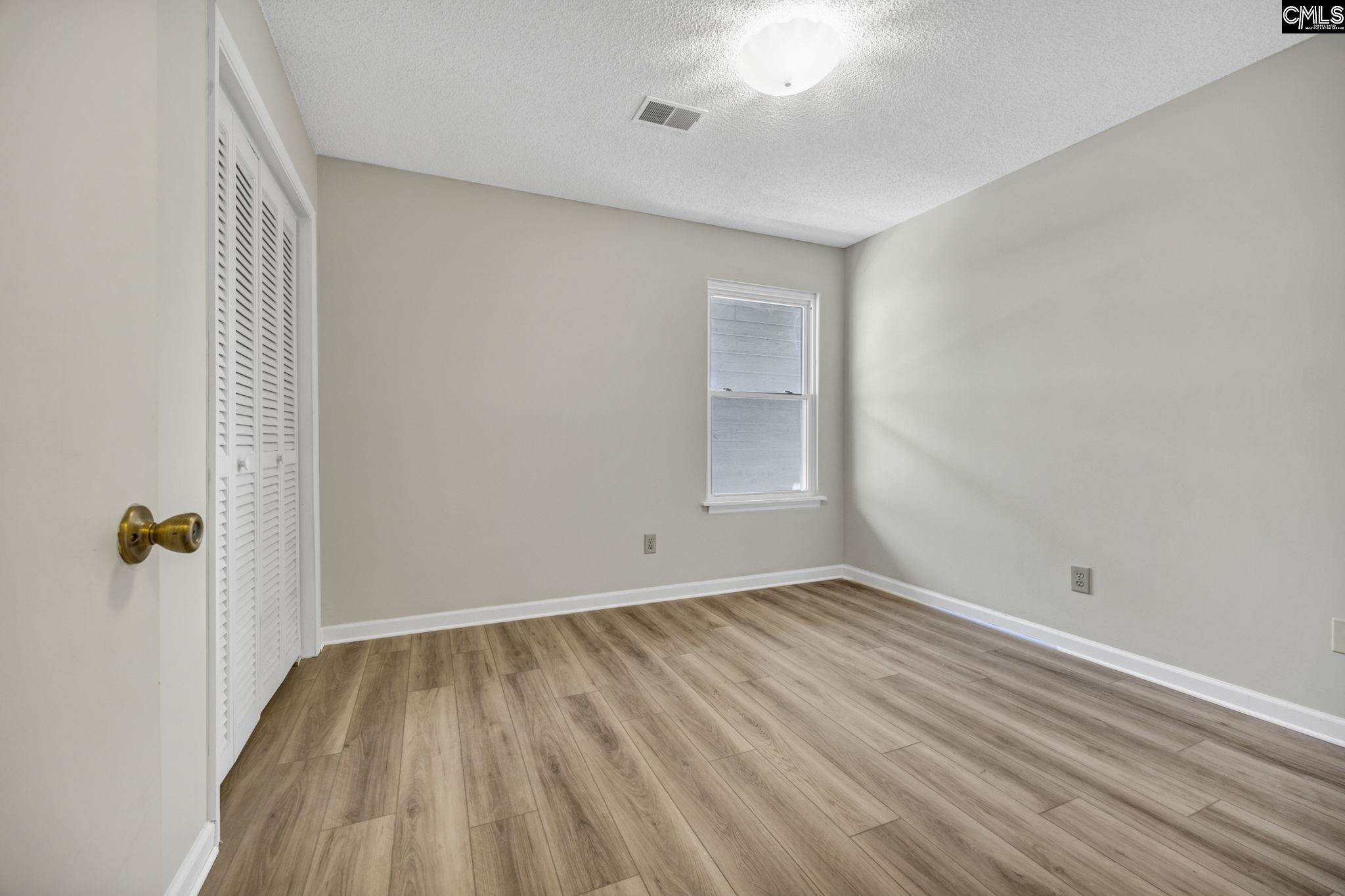633 Edgewater Lane West Columbia, SC 29169