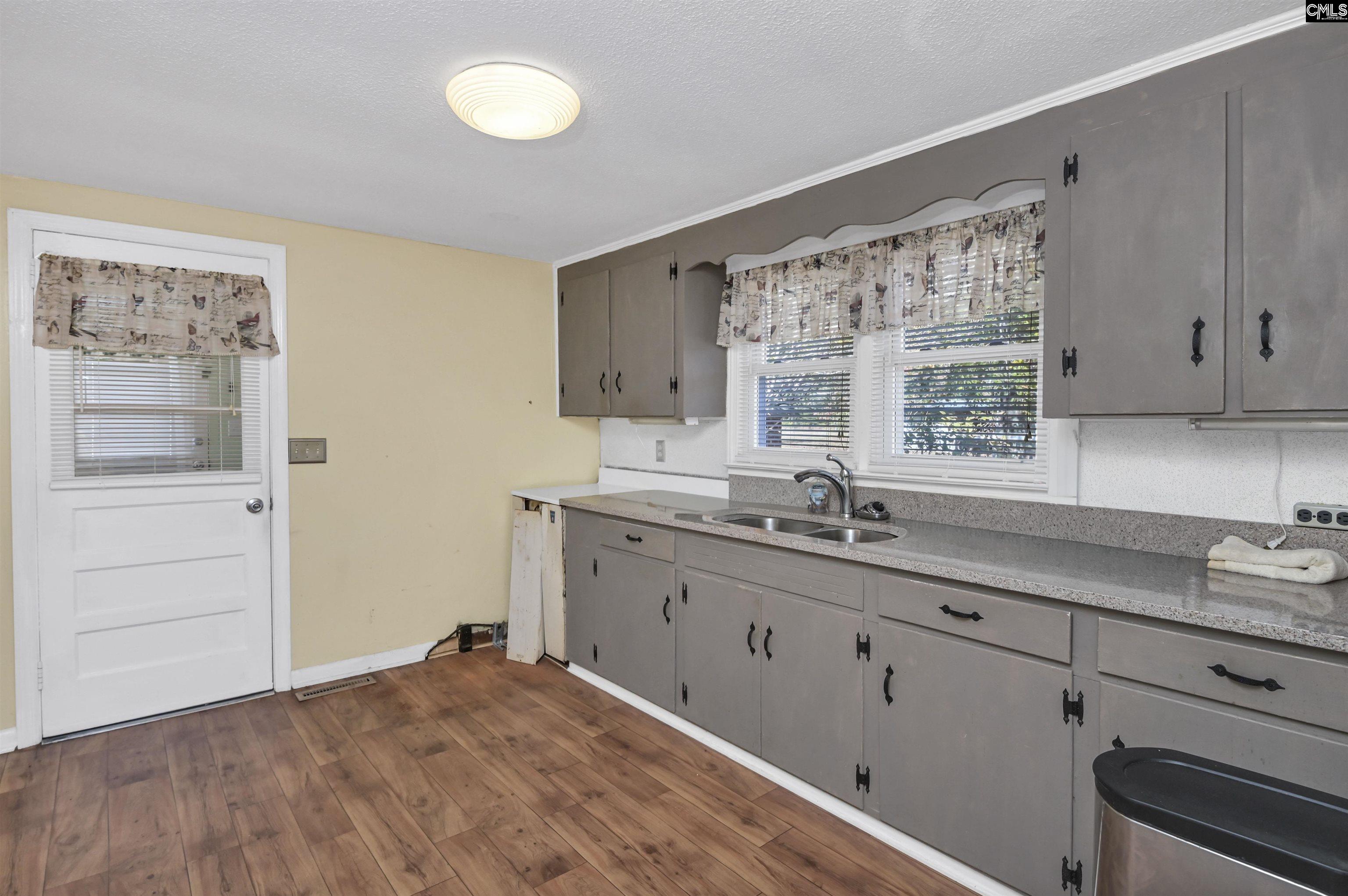 5346 Augusta Highway Leesville, SC 29070
