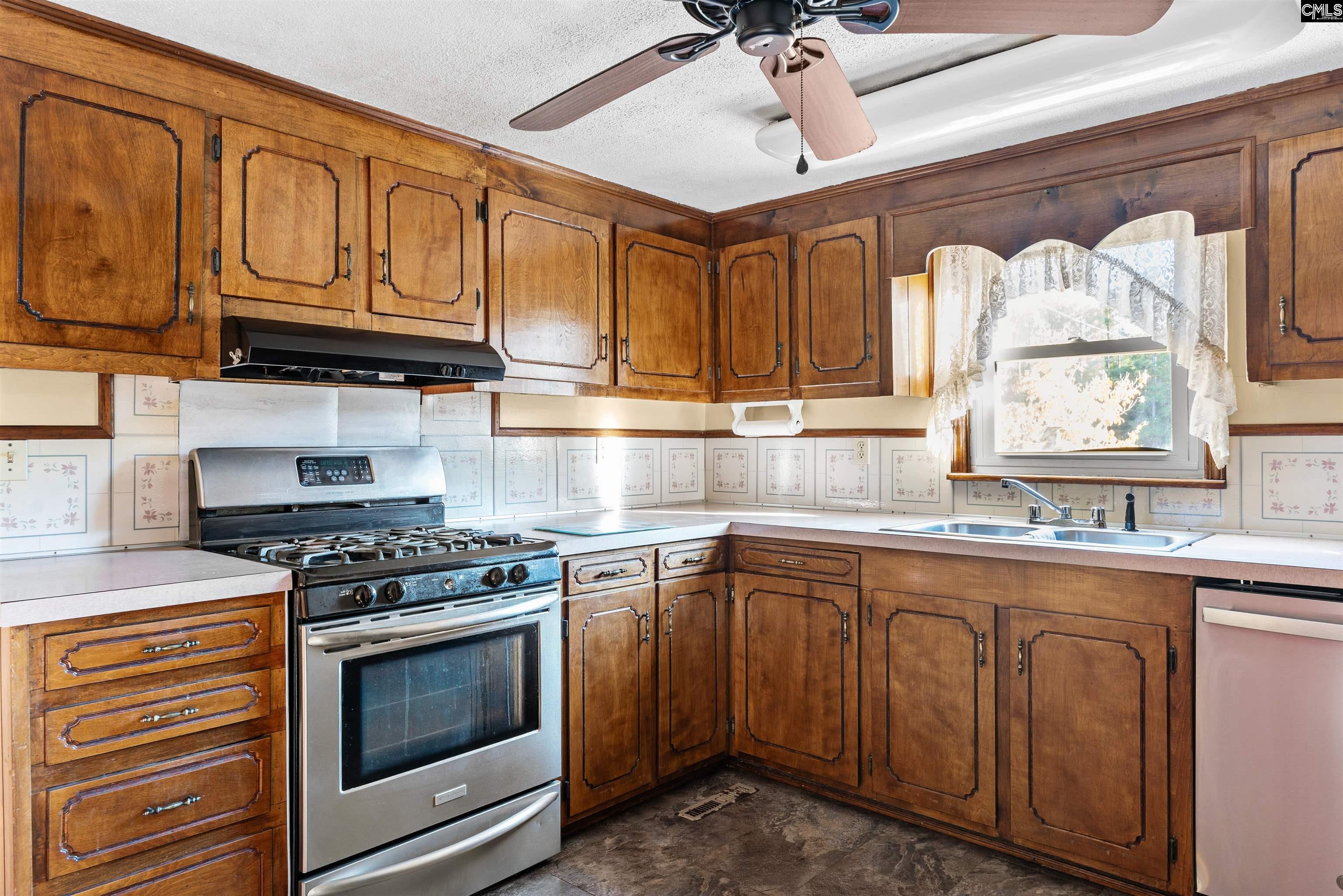 646 Briar Creek Road Branchville, SC 29432