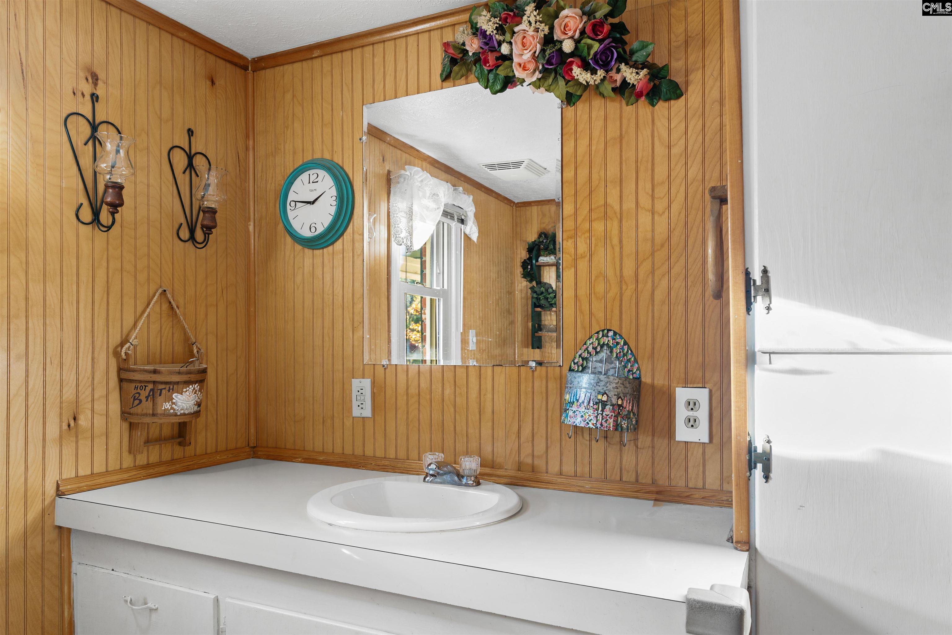 646 Briar Creek Road Branchville, SC 29432