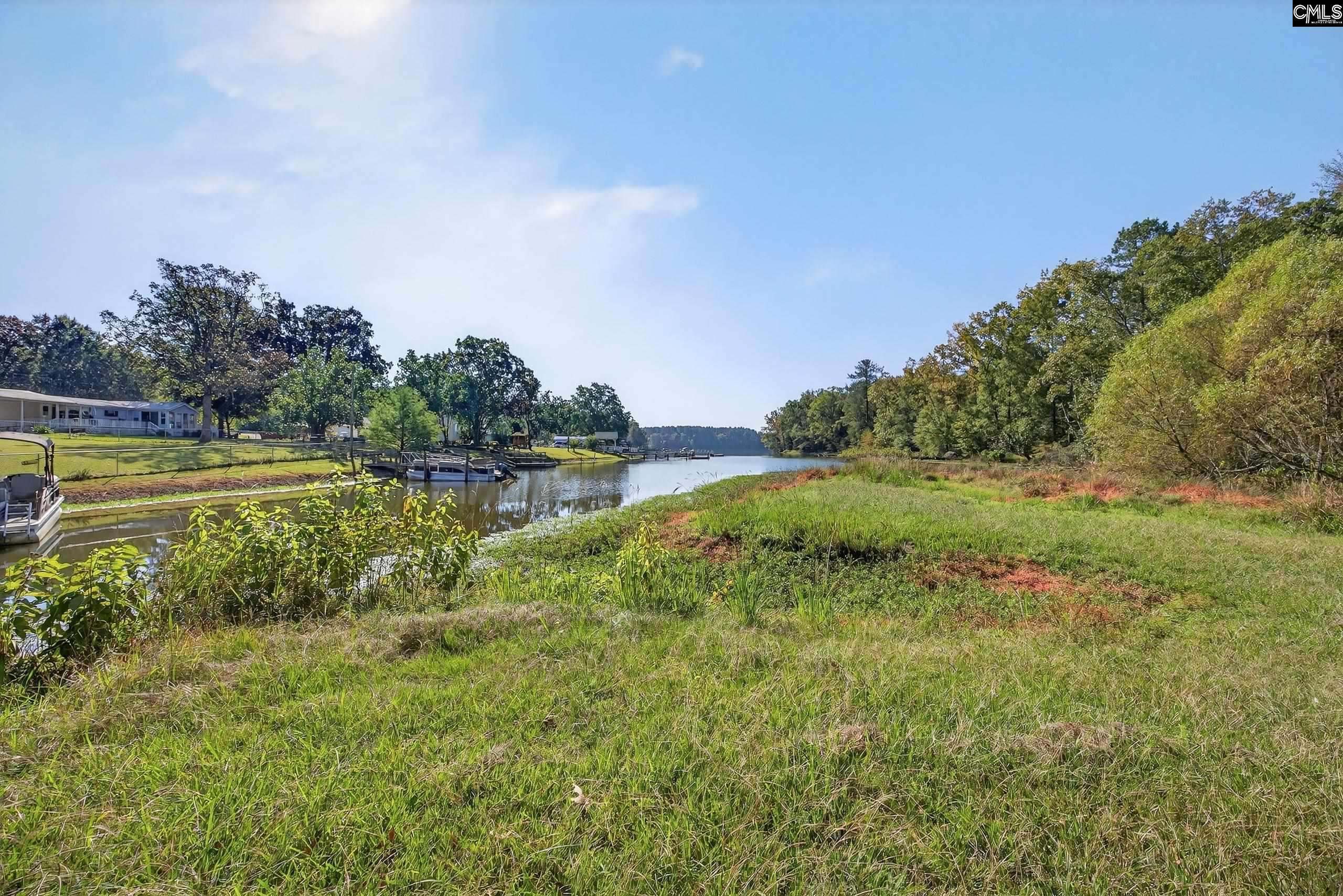 1109 Natures Cove Rd Saluda, SC 29138