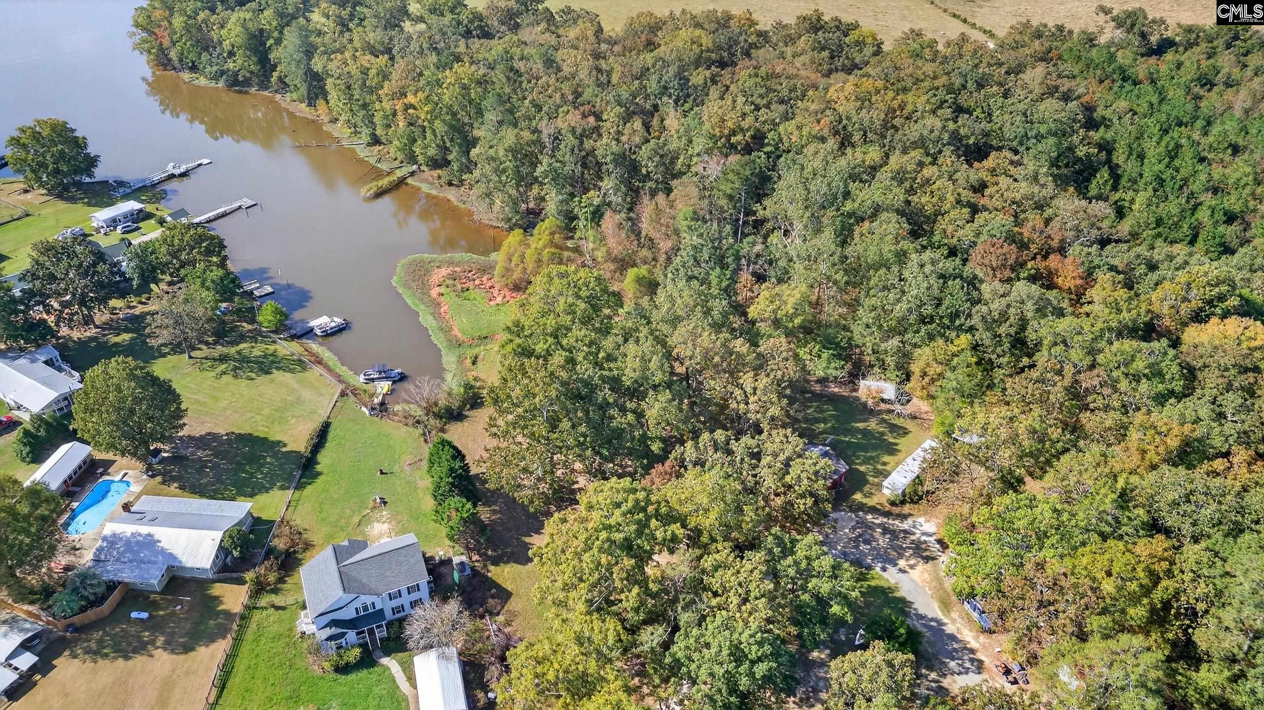 1109 Natures Cove Rd Saluda, SC 29138