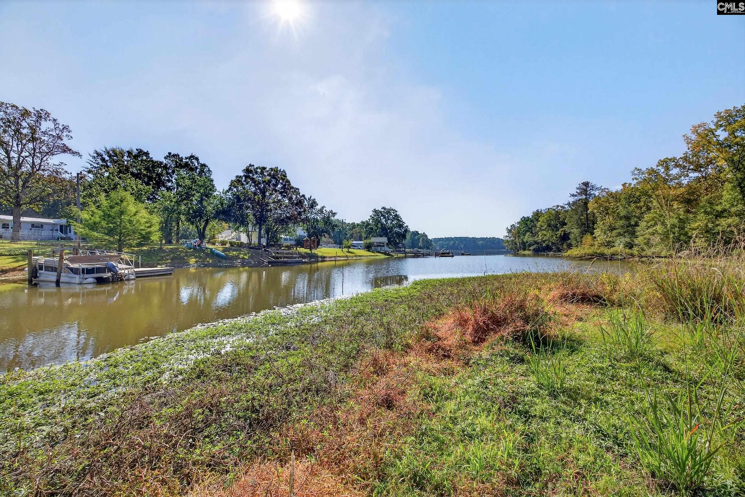 1109 Natures Cove Rd Saluda, SC 29138