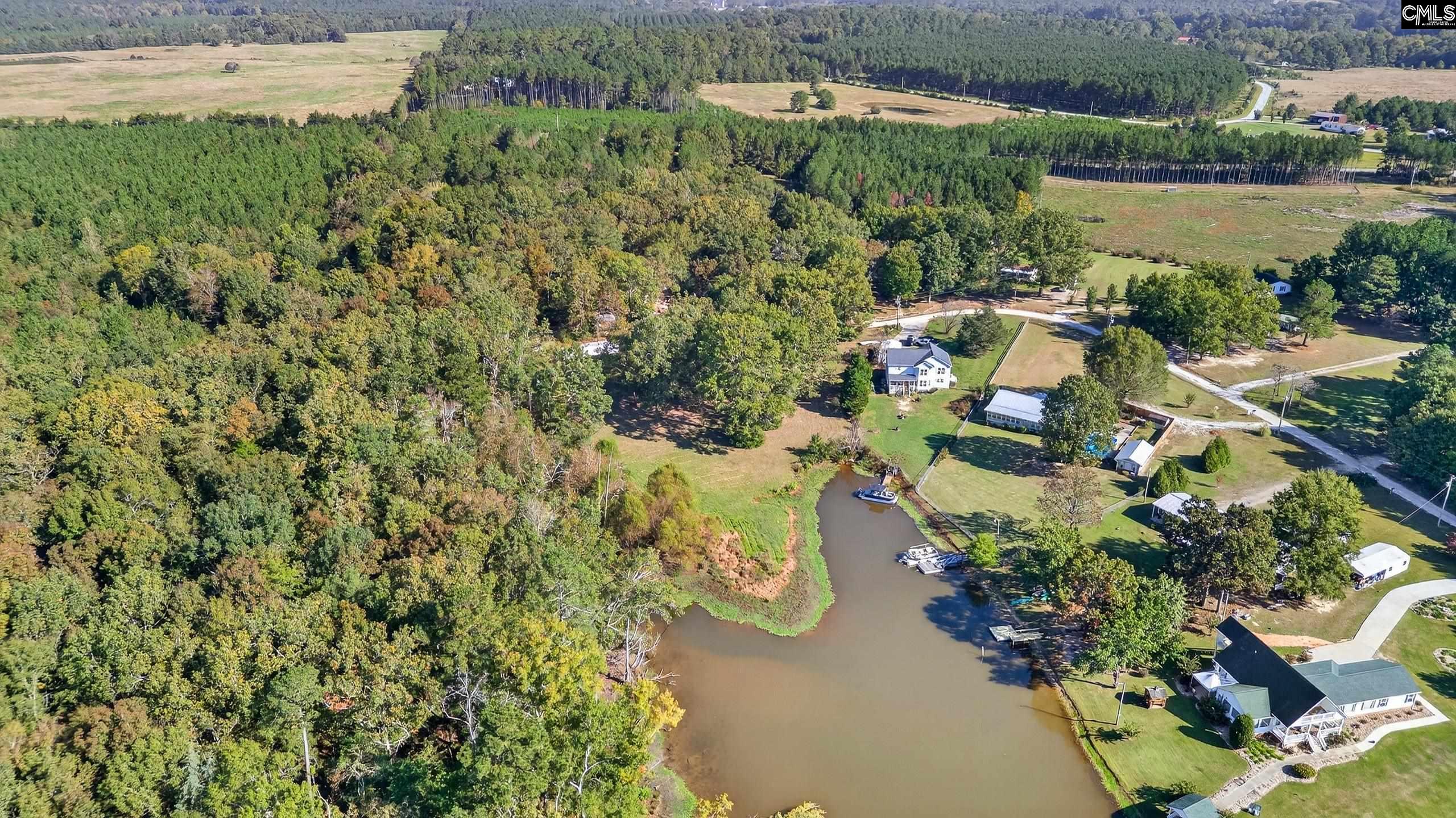1109 Natures Cove Rd Saluda, SC 29138