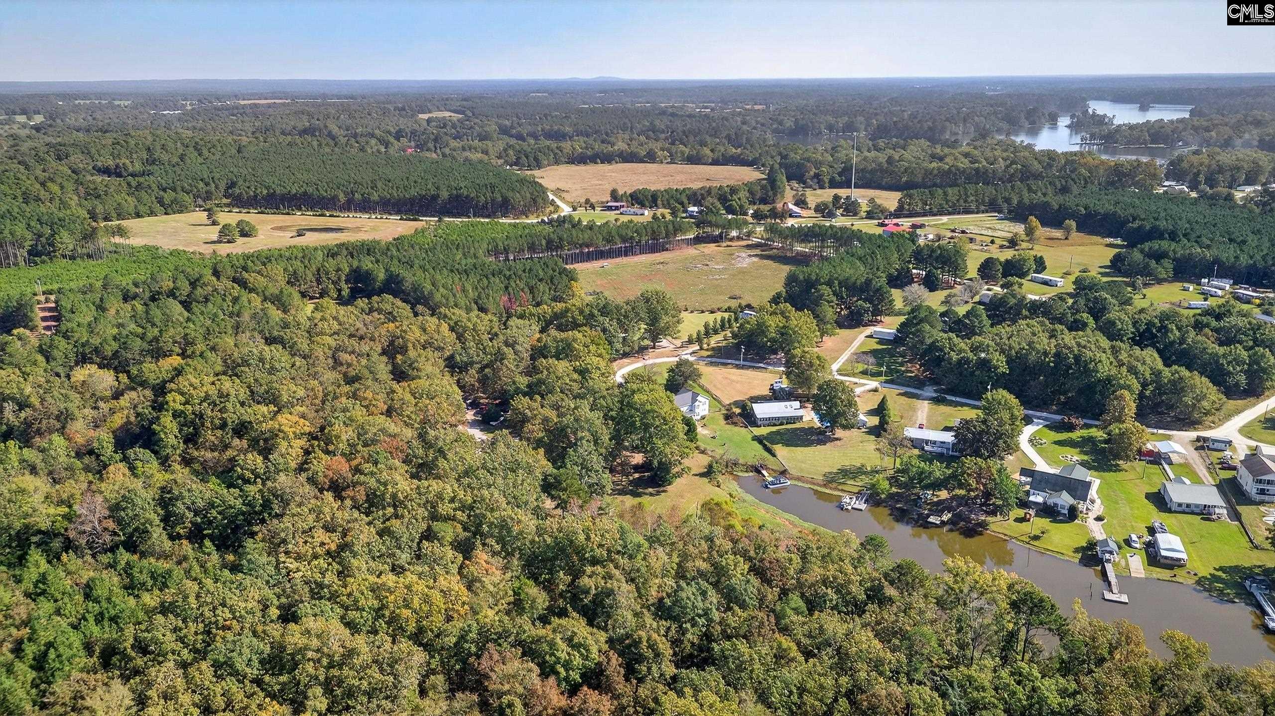 1109 Natures Cove Rd Saluda, SC 29138
