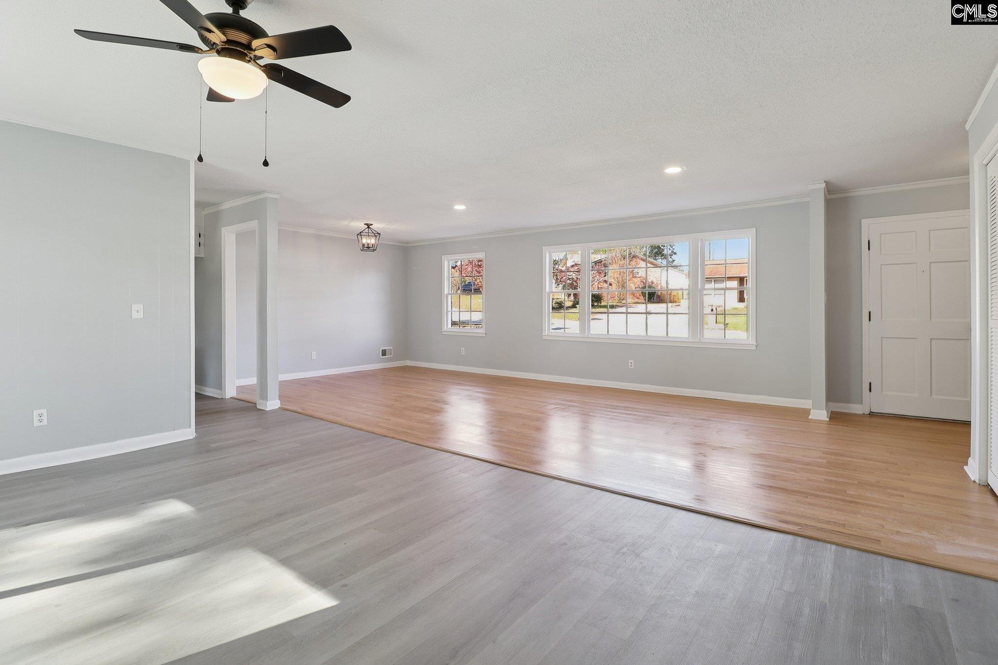 216 Meadowbury Drive Columbia, SC 29203