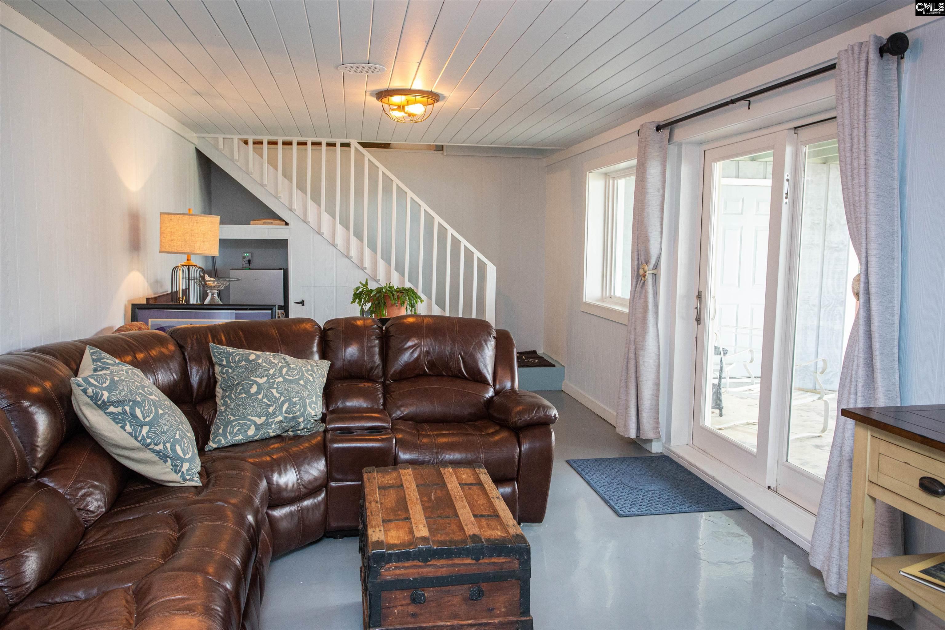 1736 Lake Road Ridgeway, SC 29130-0000