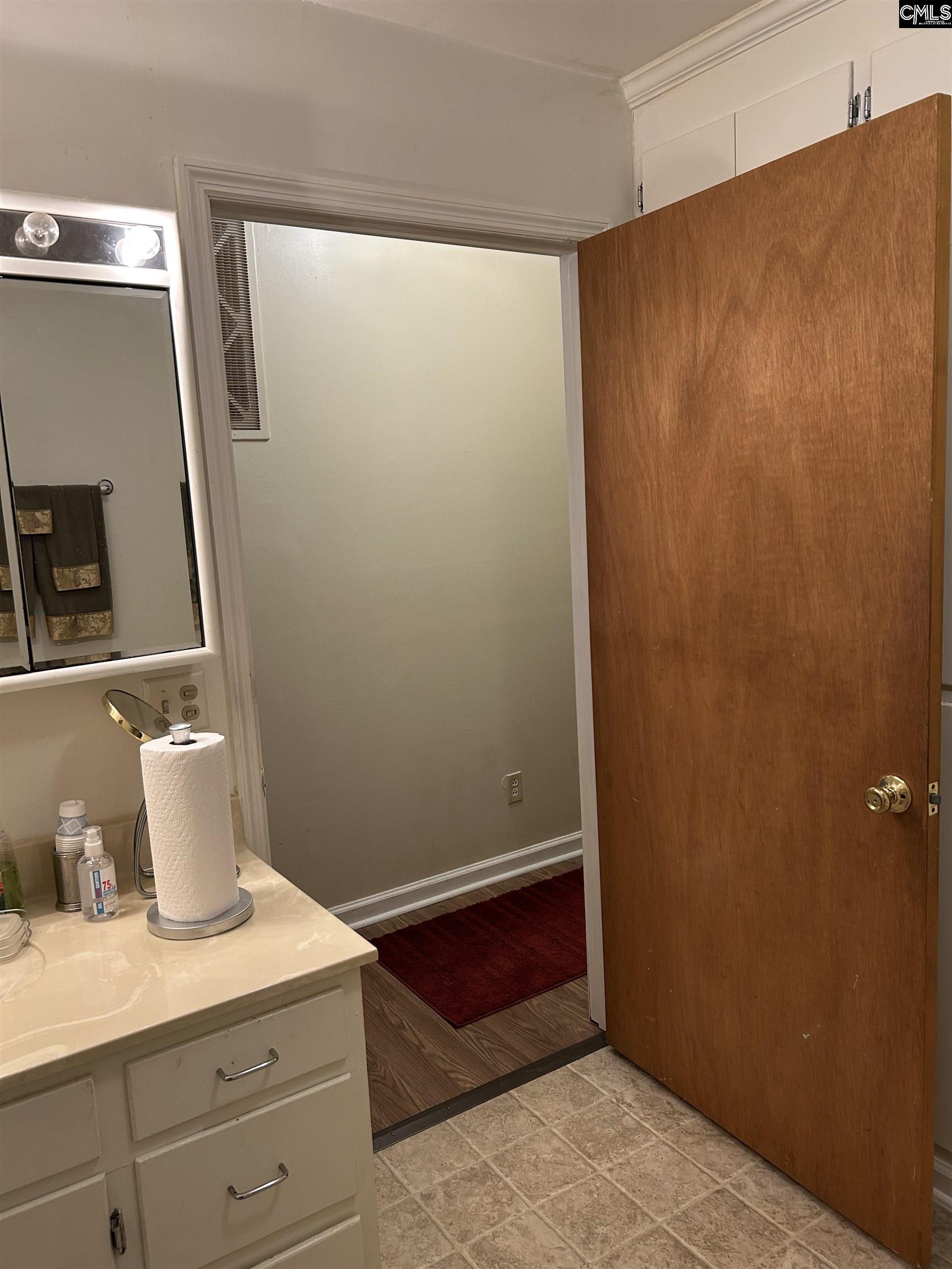 1411 E Harrison Ext Street Dillon, SC 29536