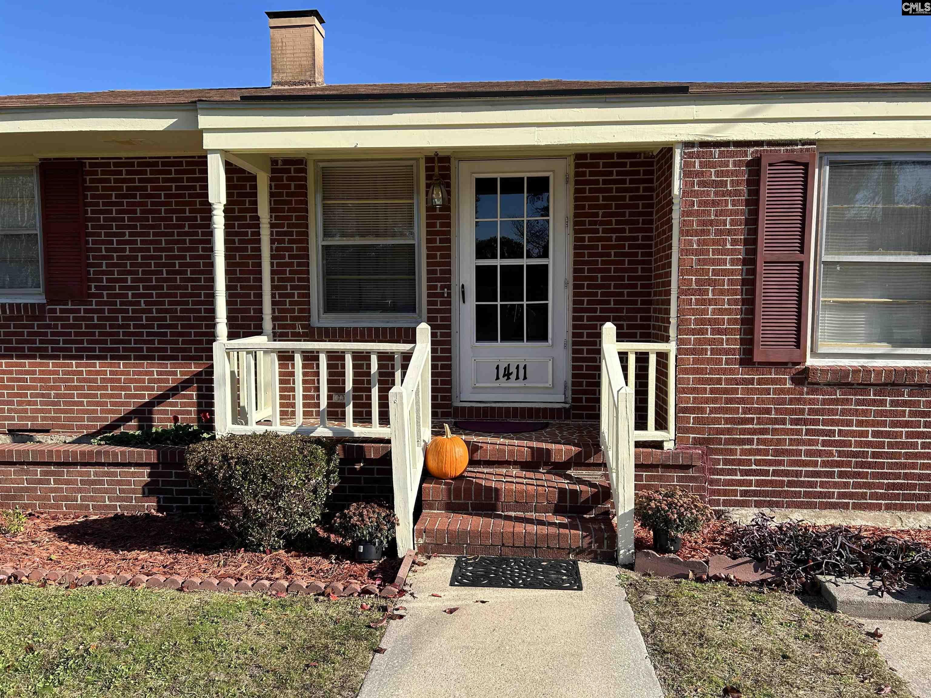 1411 E Harrison Ext Street Dillon, SC 29536
