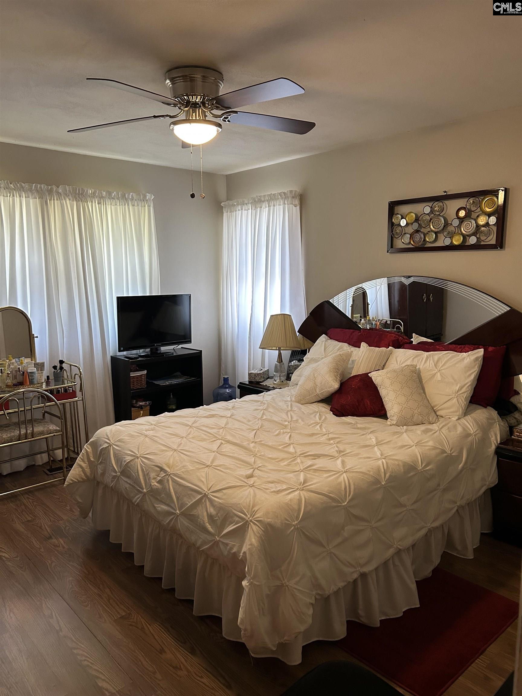 1411 E Harrison Ext Street Dillon, SC 29536