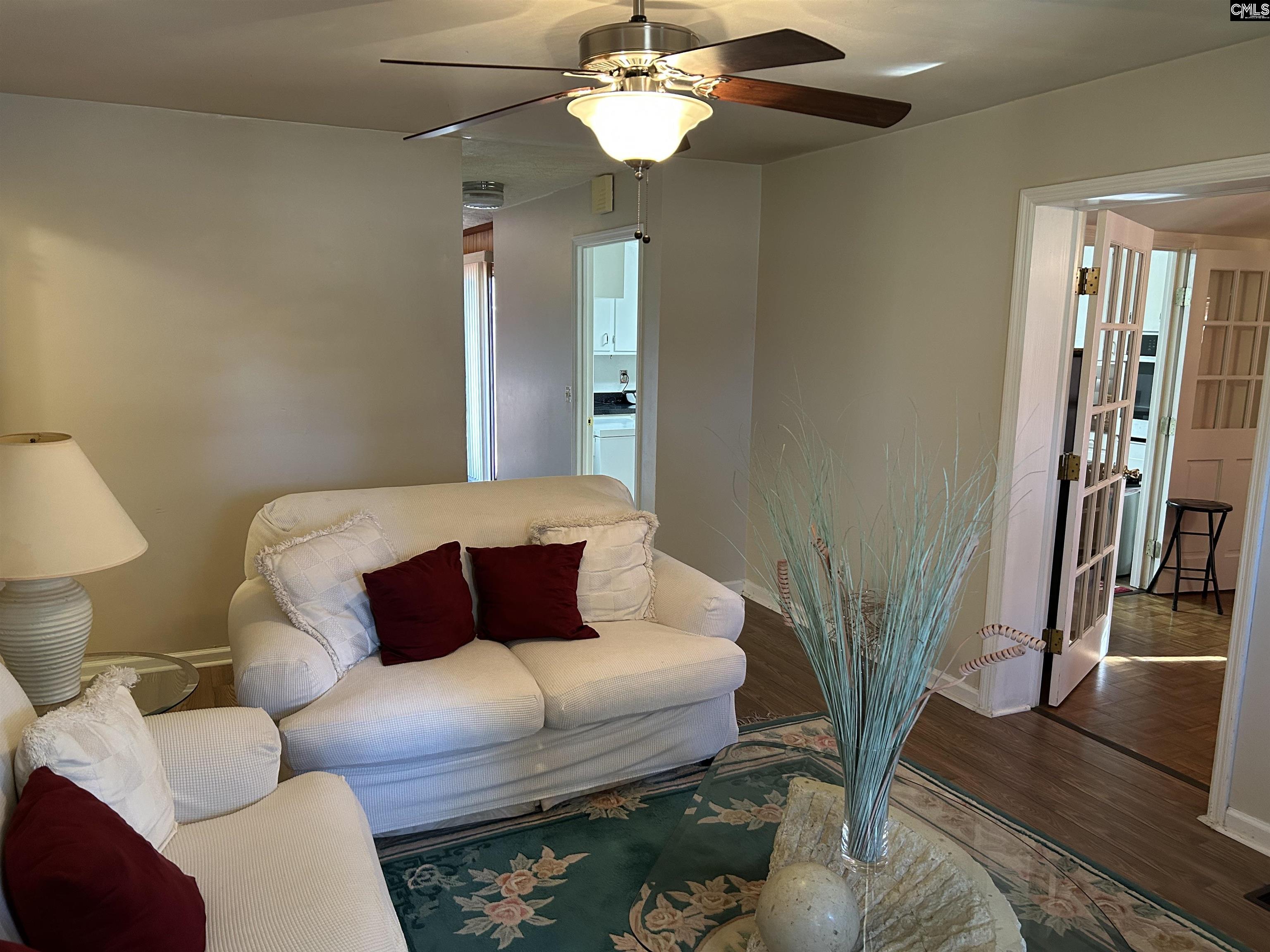 1411 E Harrison Ext Street Dillon, SC 29536