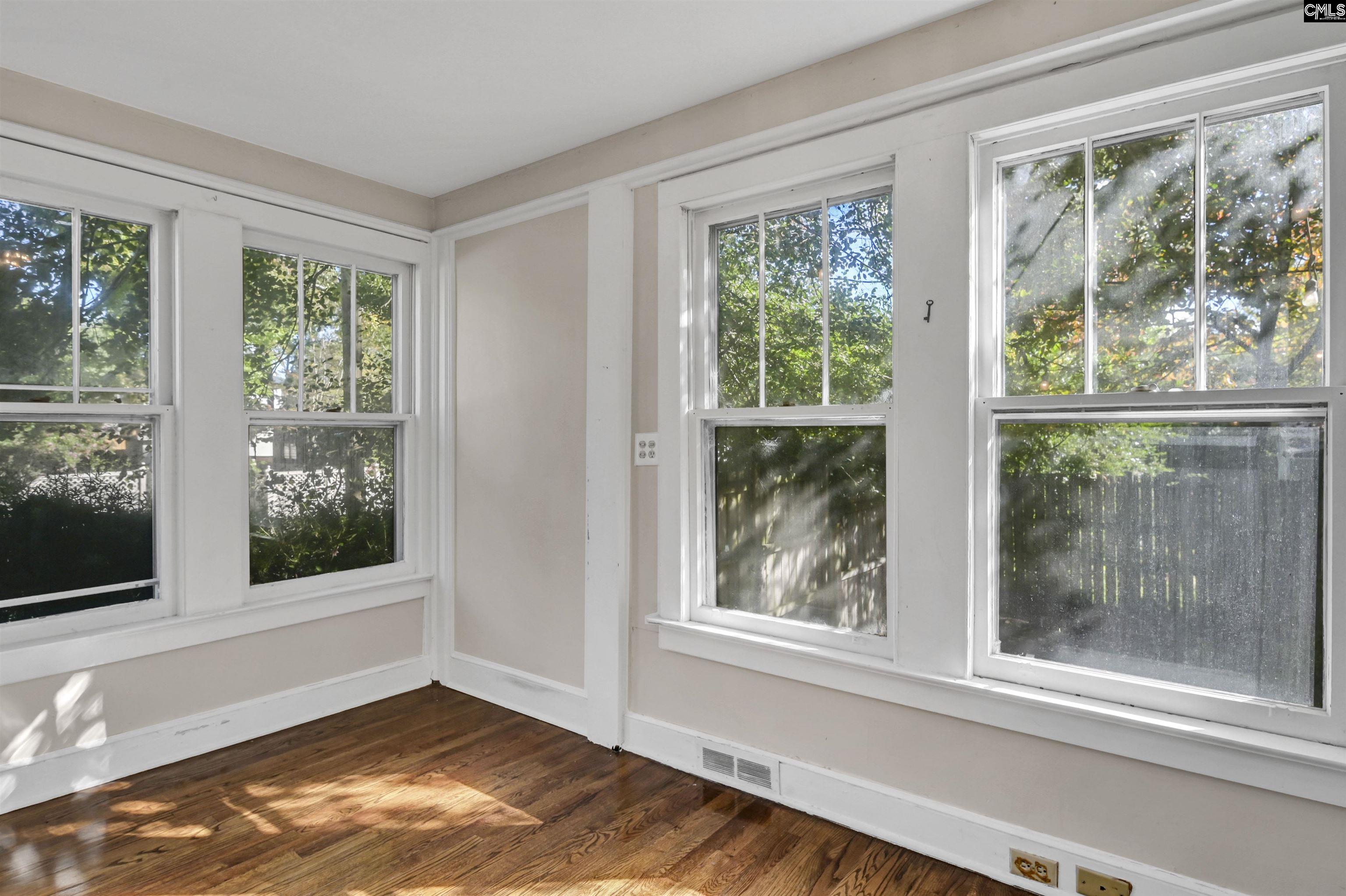 528 Capitol Place Columbia, SC 29205