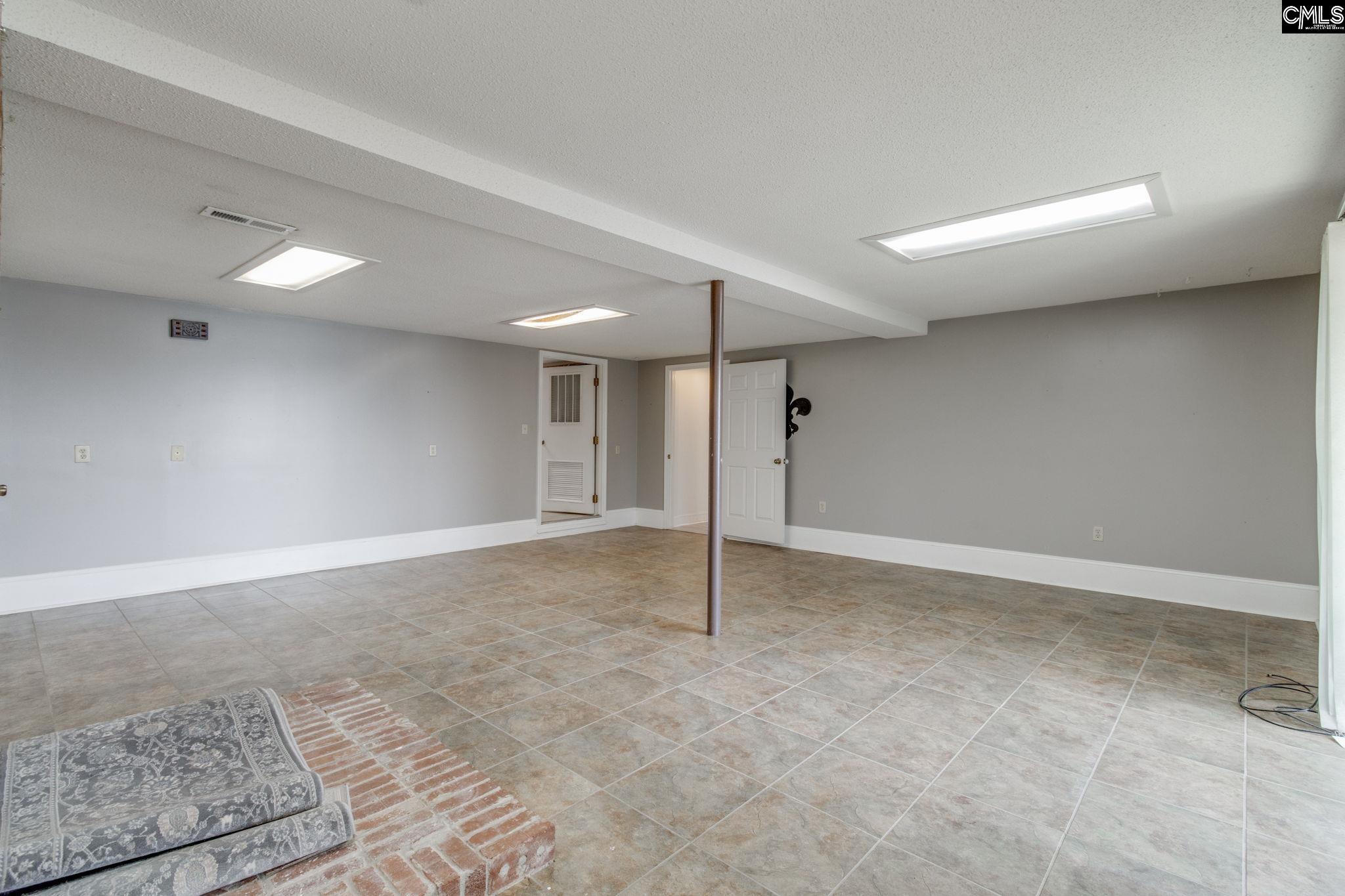 1602 Lake Road Ridgeway, SC 29130