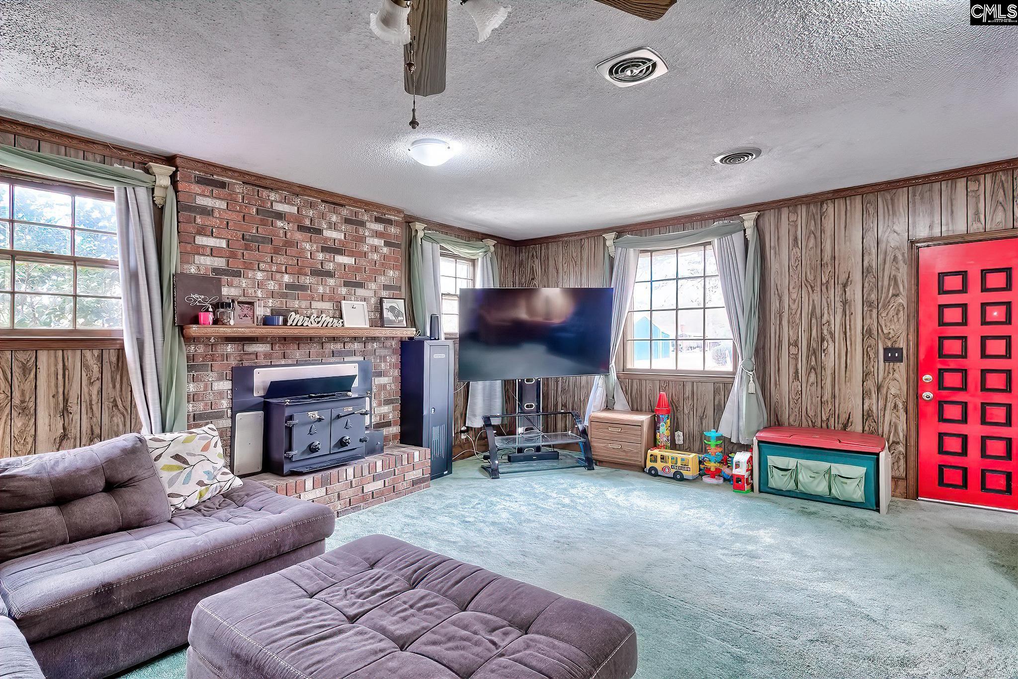 133 Pineview Drive Swansea, SC 29160