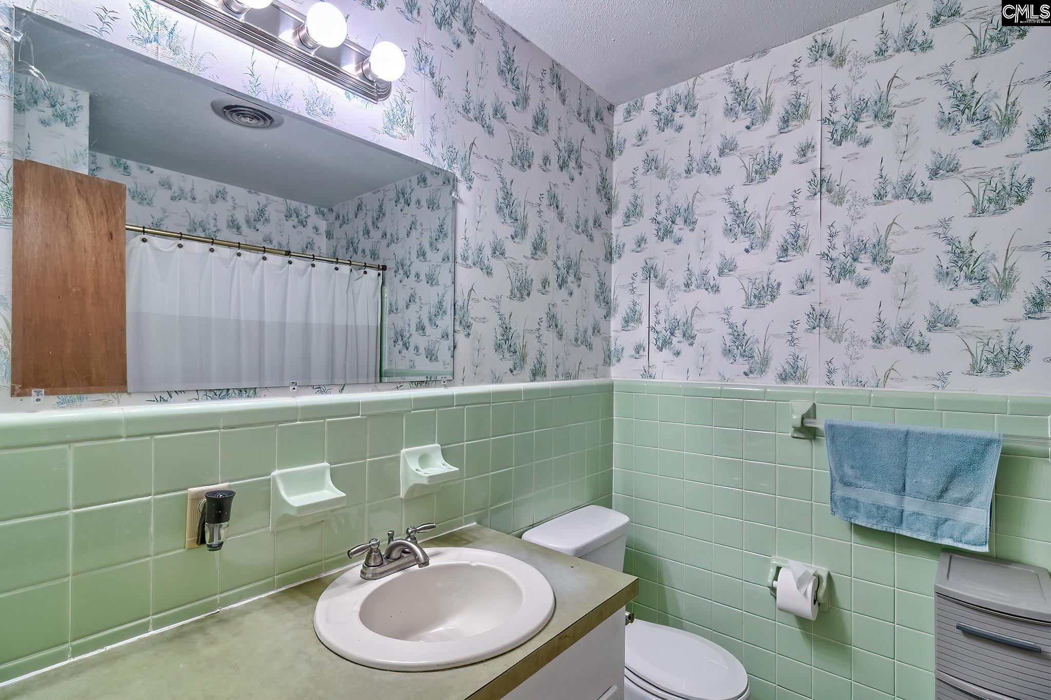 133 Pineview Drive Swansea, SC 29160