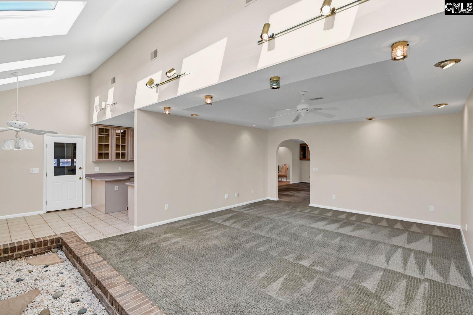326 Patio Drive Columbia, SC 29212