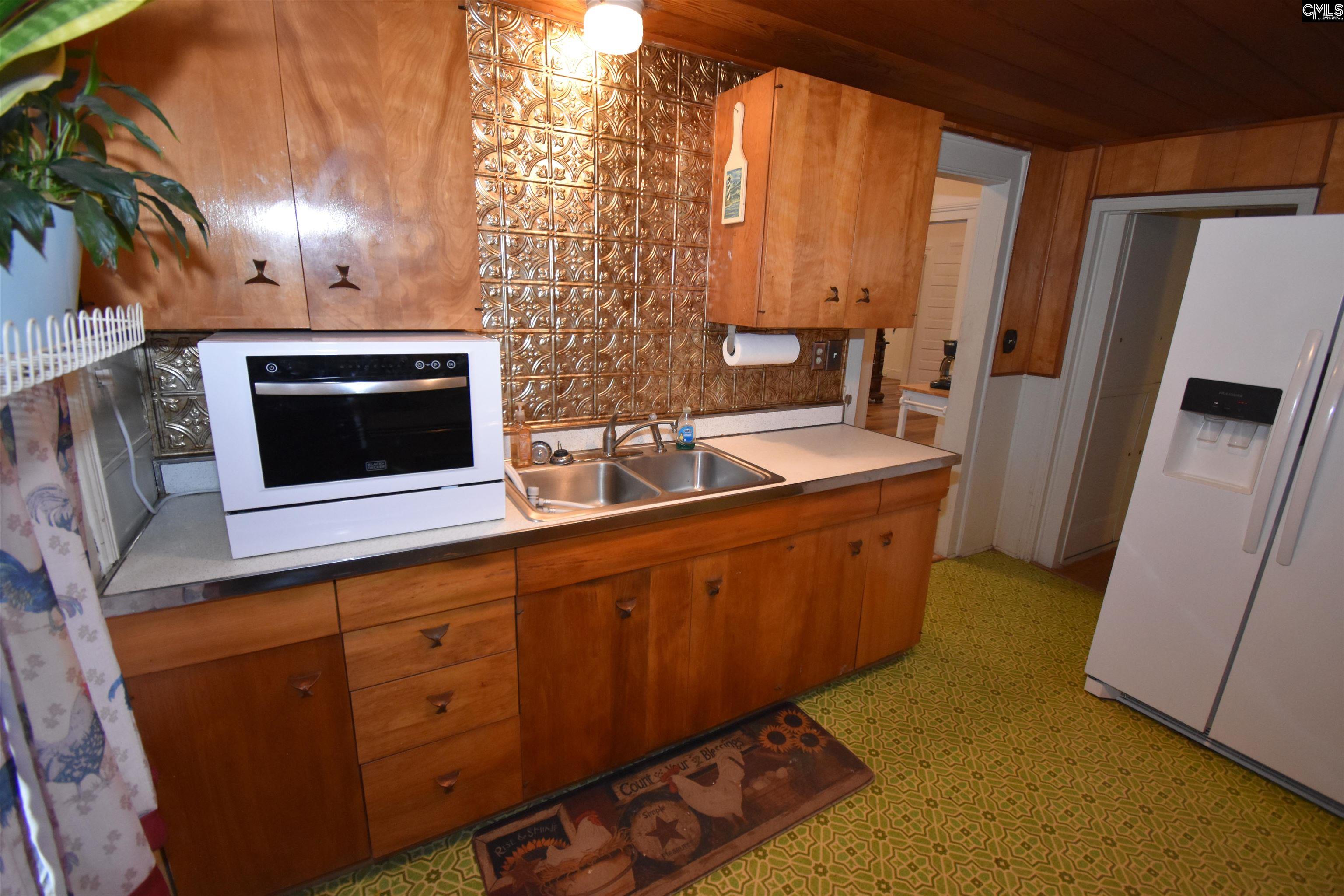1917 Old Hopkins Road Hopkins, SC 29061