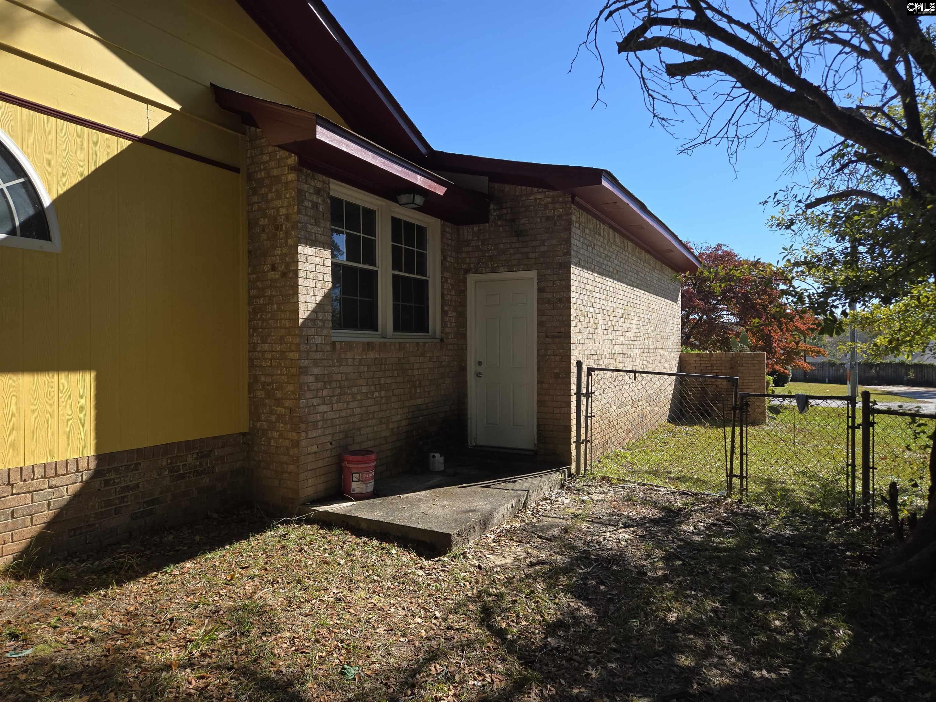 2701 Cliffside Drive Columbia, SC 29209