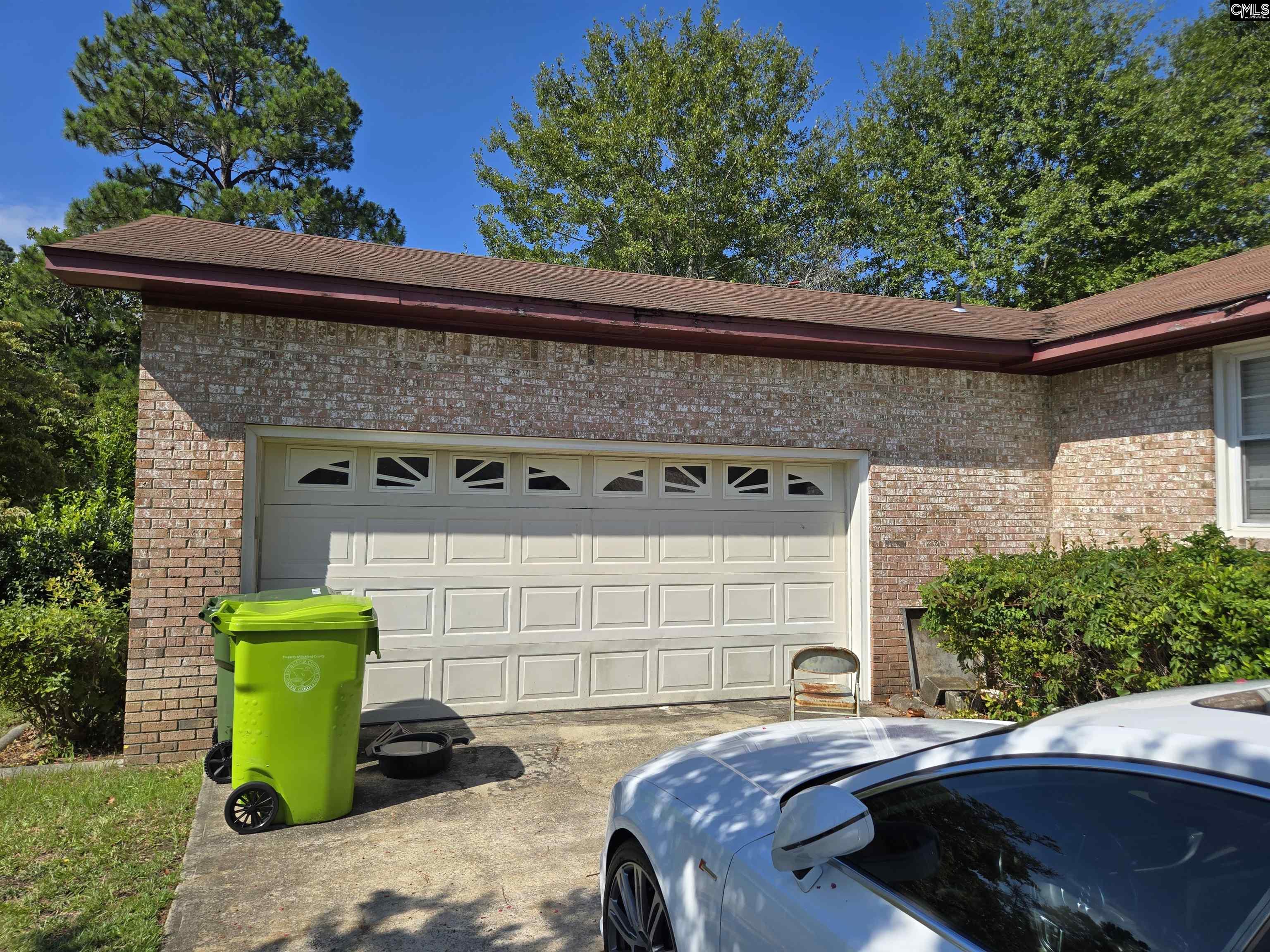 2701 Cliffside Drive Columbia, SC 29209