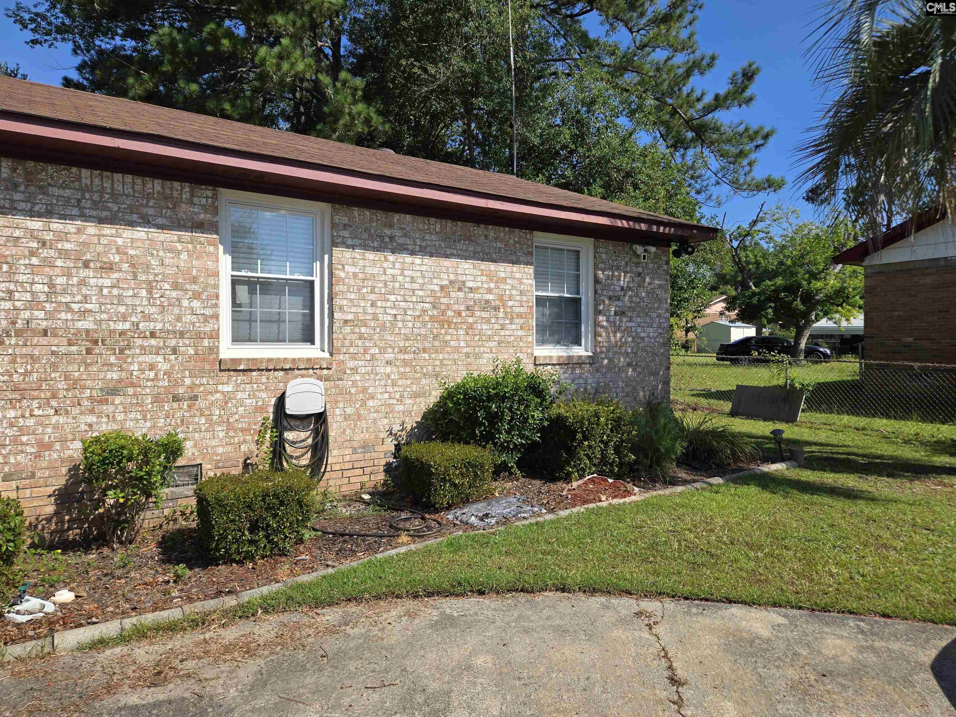 2701 Cliffside Drive Columbia, SC 29209