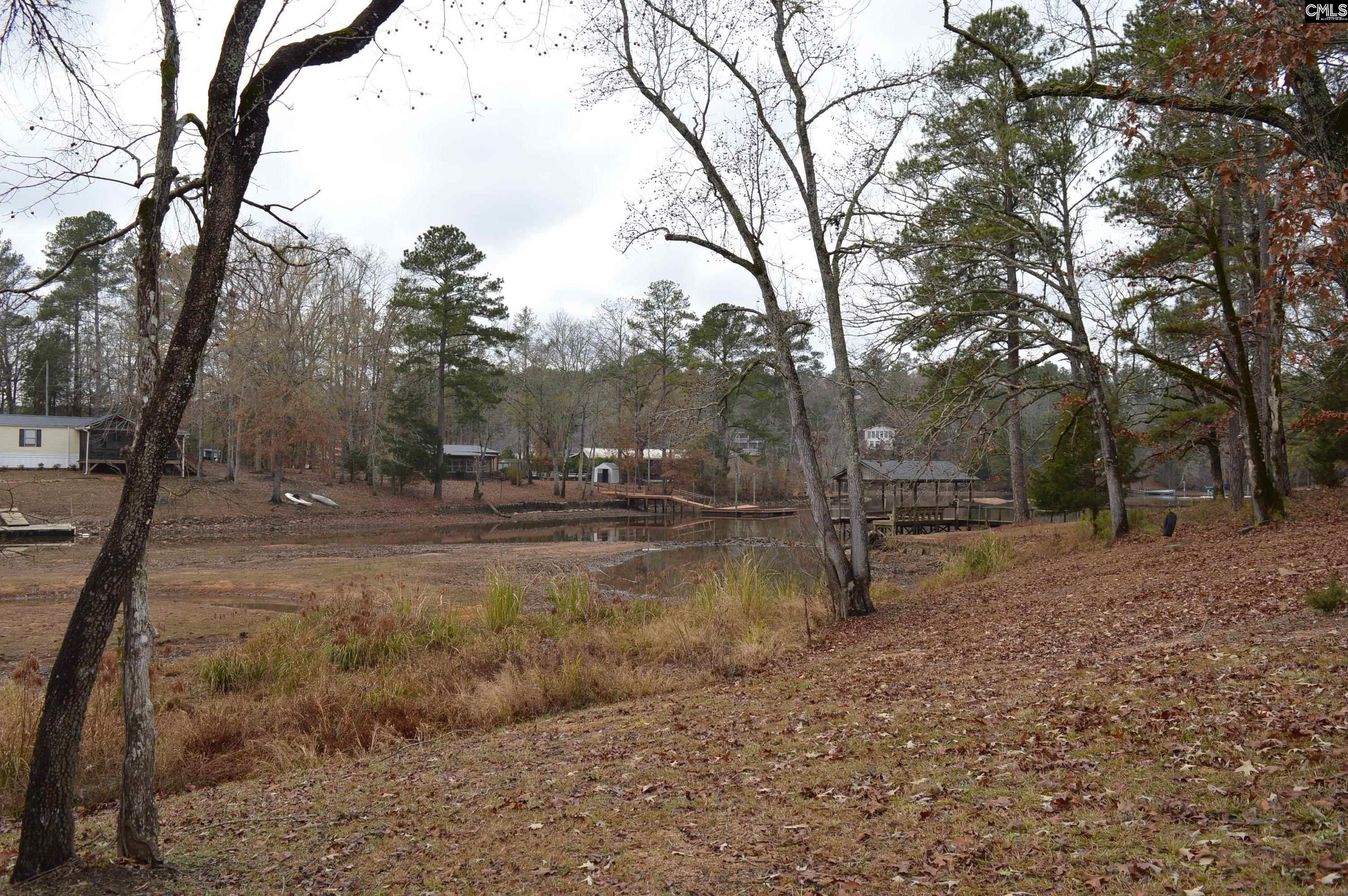 1613 Lakeshore Road Camden, SC 29020