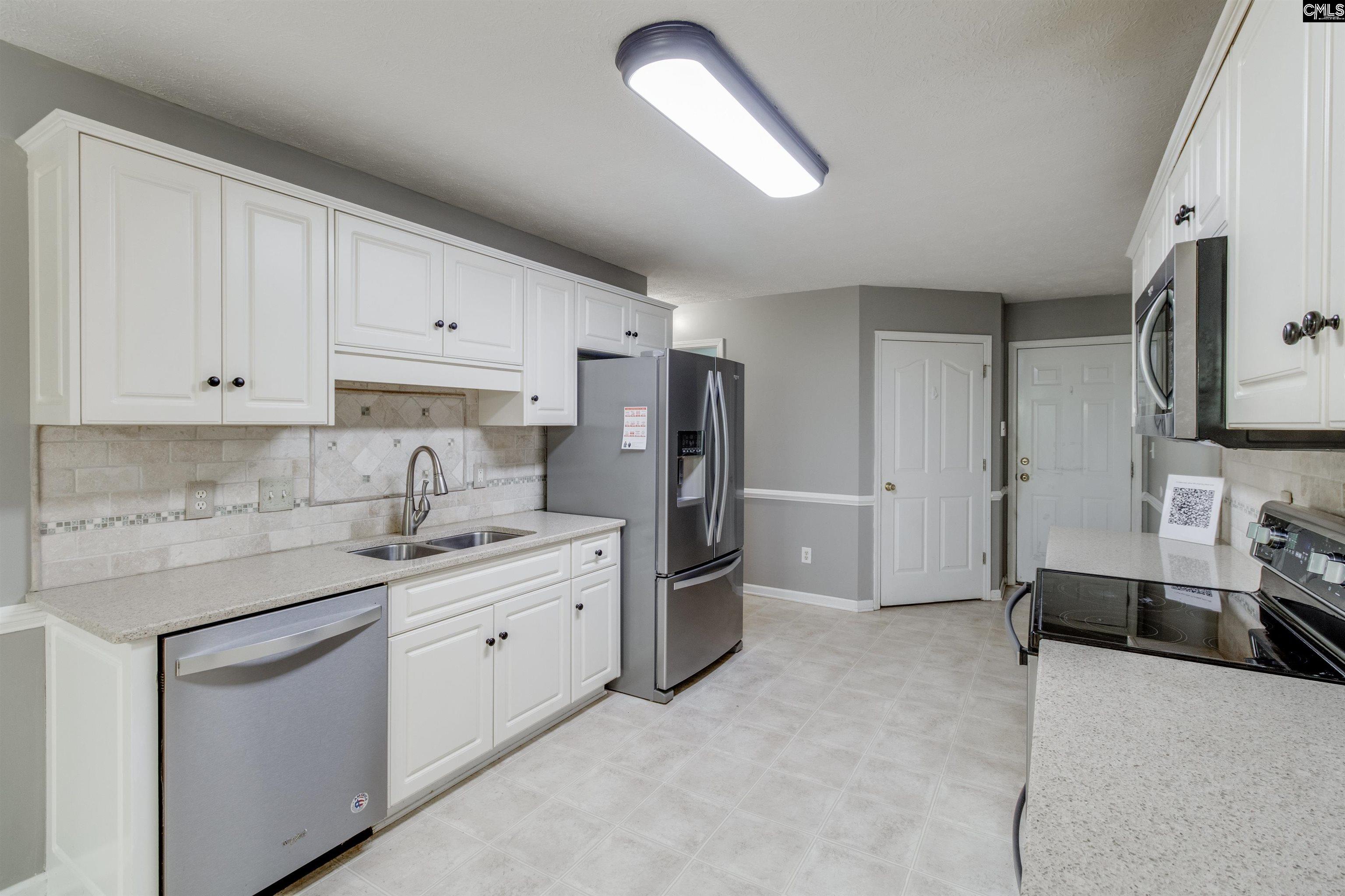 301 Knotts Circle Lexington, SC 29073