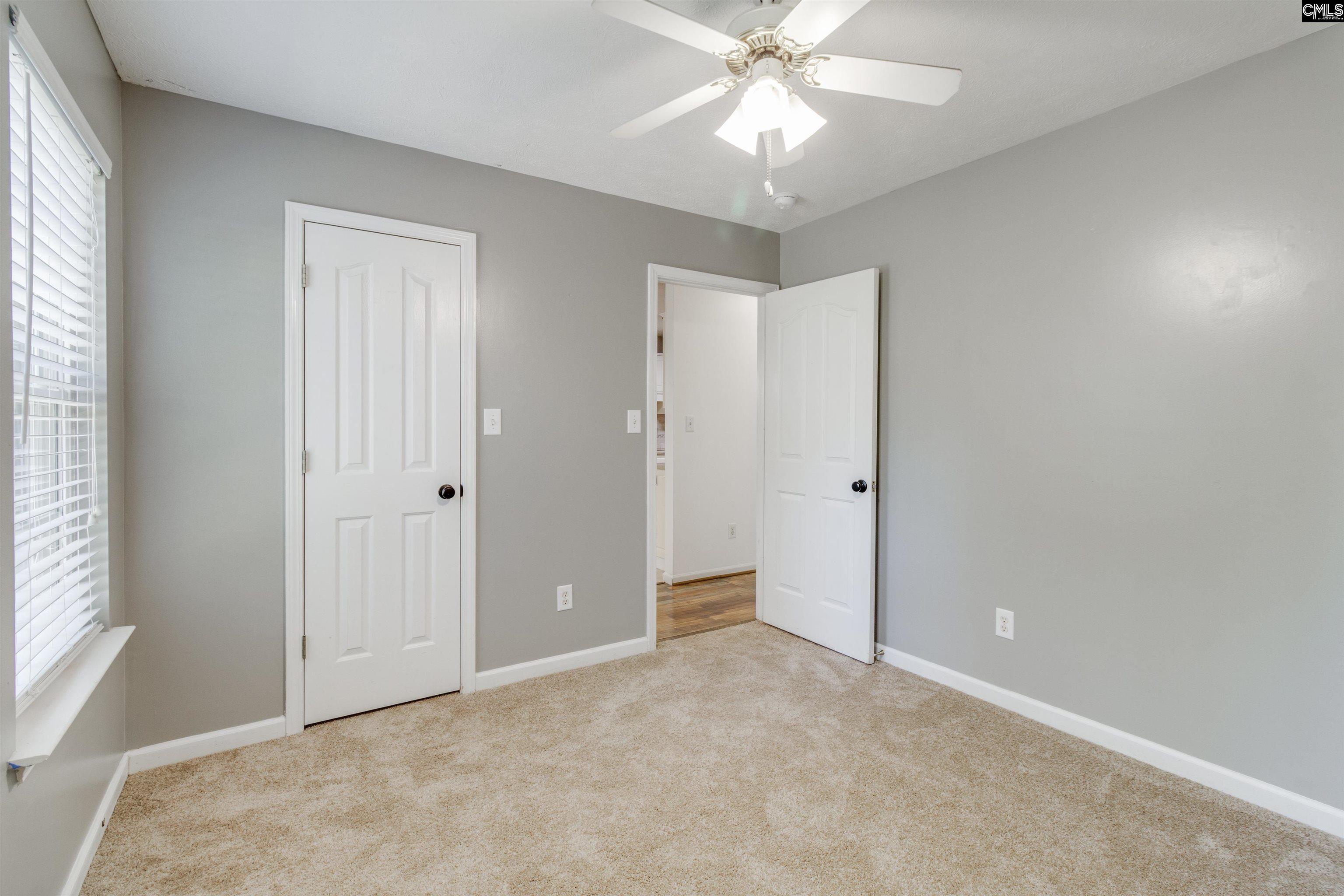 301 Knotts Circle Lexington, SC 29073