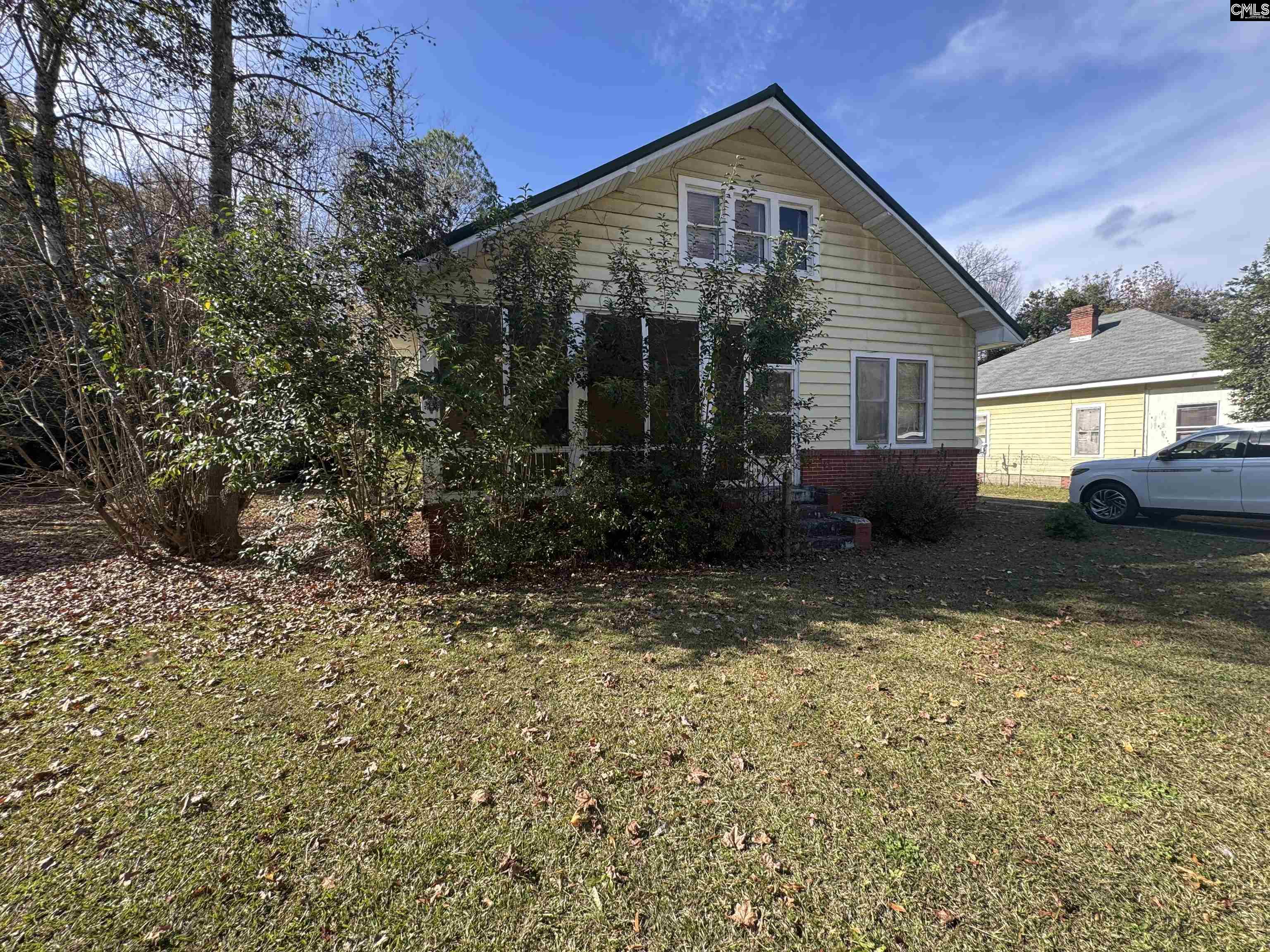 602 S Leesburg Street Hartsville, SC 29550