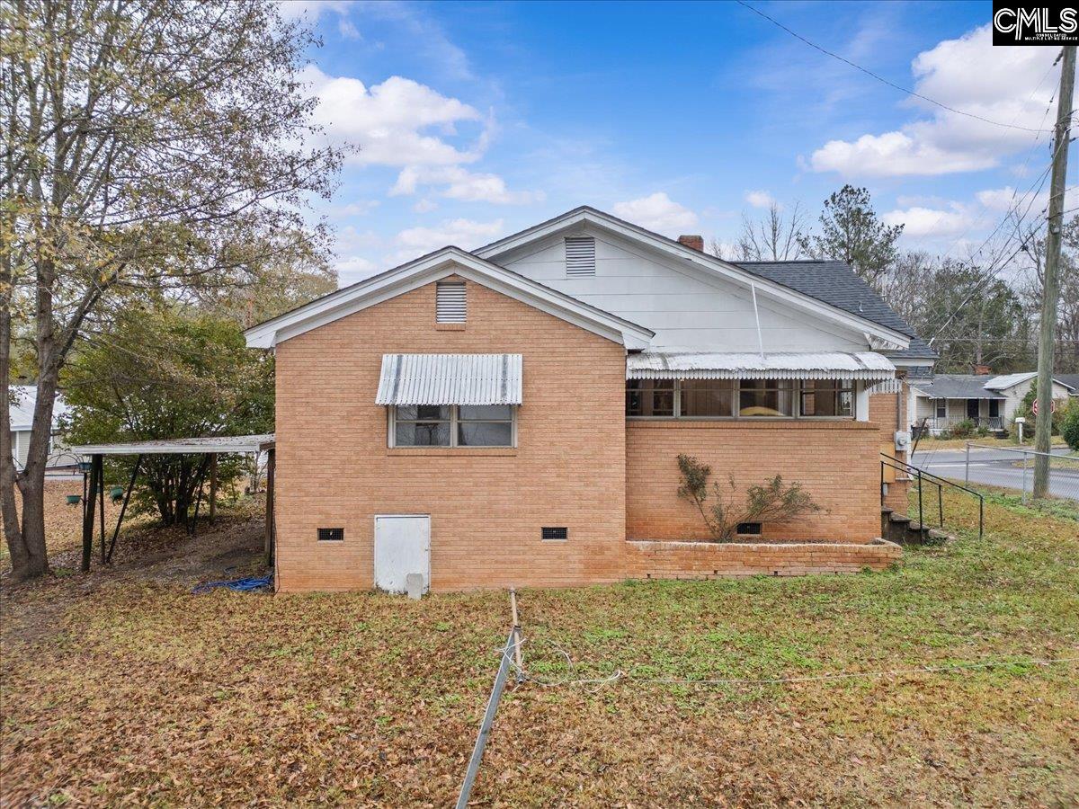 303 Drayton Street Newberry, SC 29108