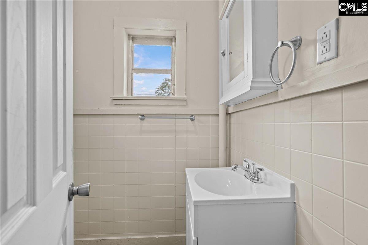 303 Drayton Street Newberry, SC 29108