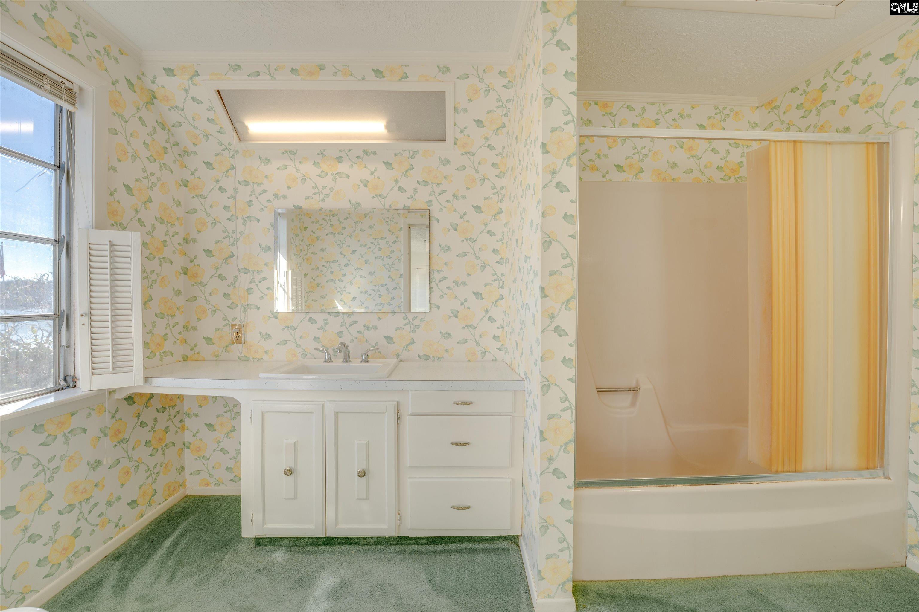 517 Hickory Circle Leesville, SC 29070