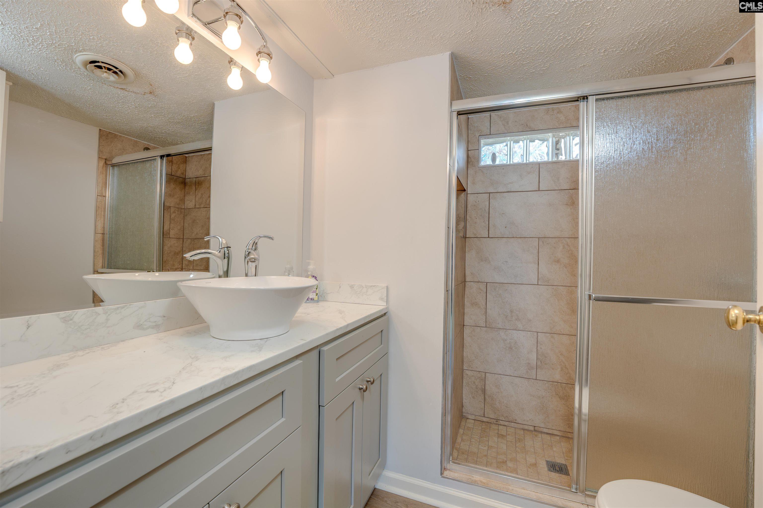 517 Hickory Circle Leesville, SC 29070