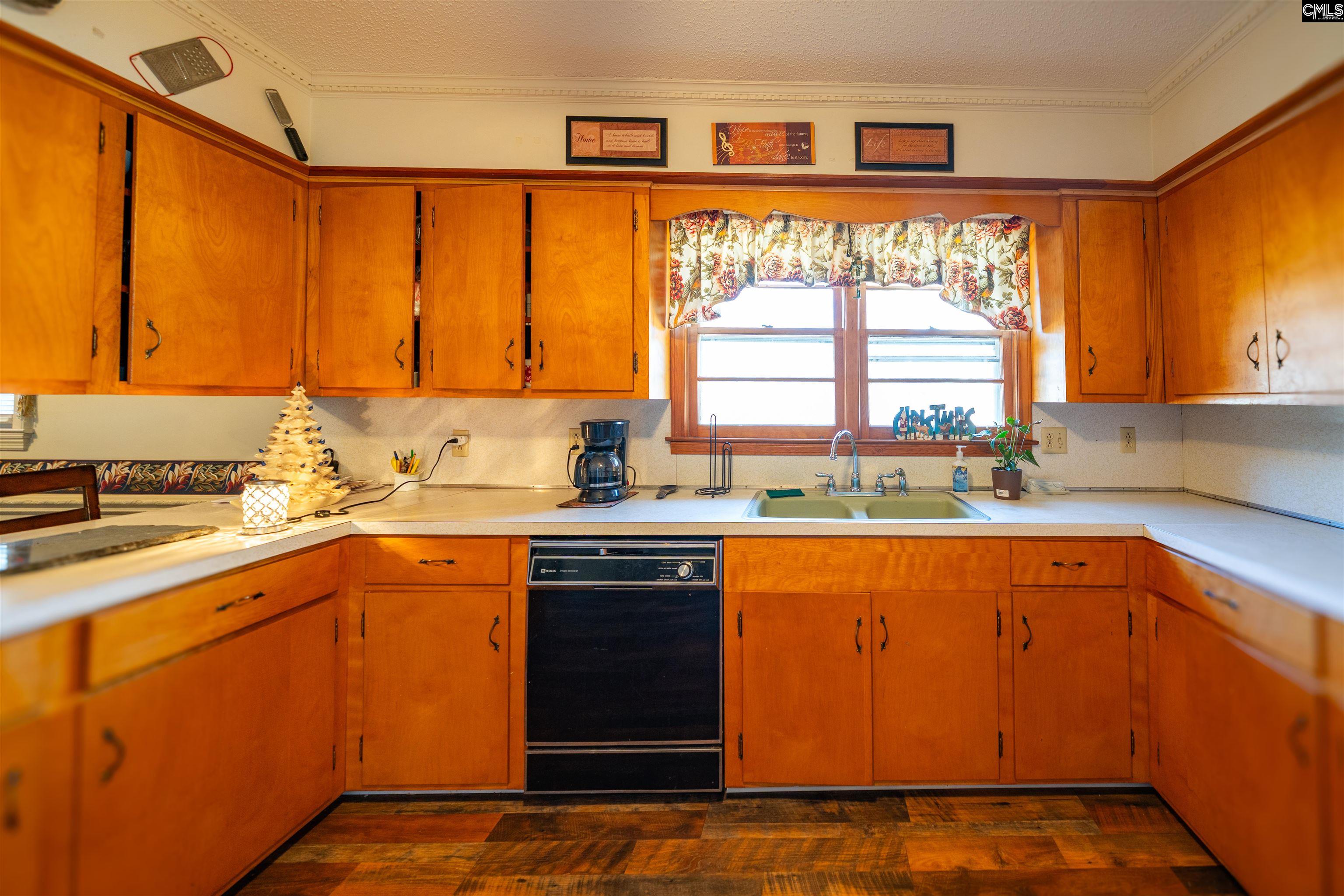911 Hannah Avenue Hartsville, SC 29550
