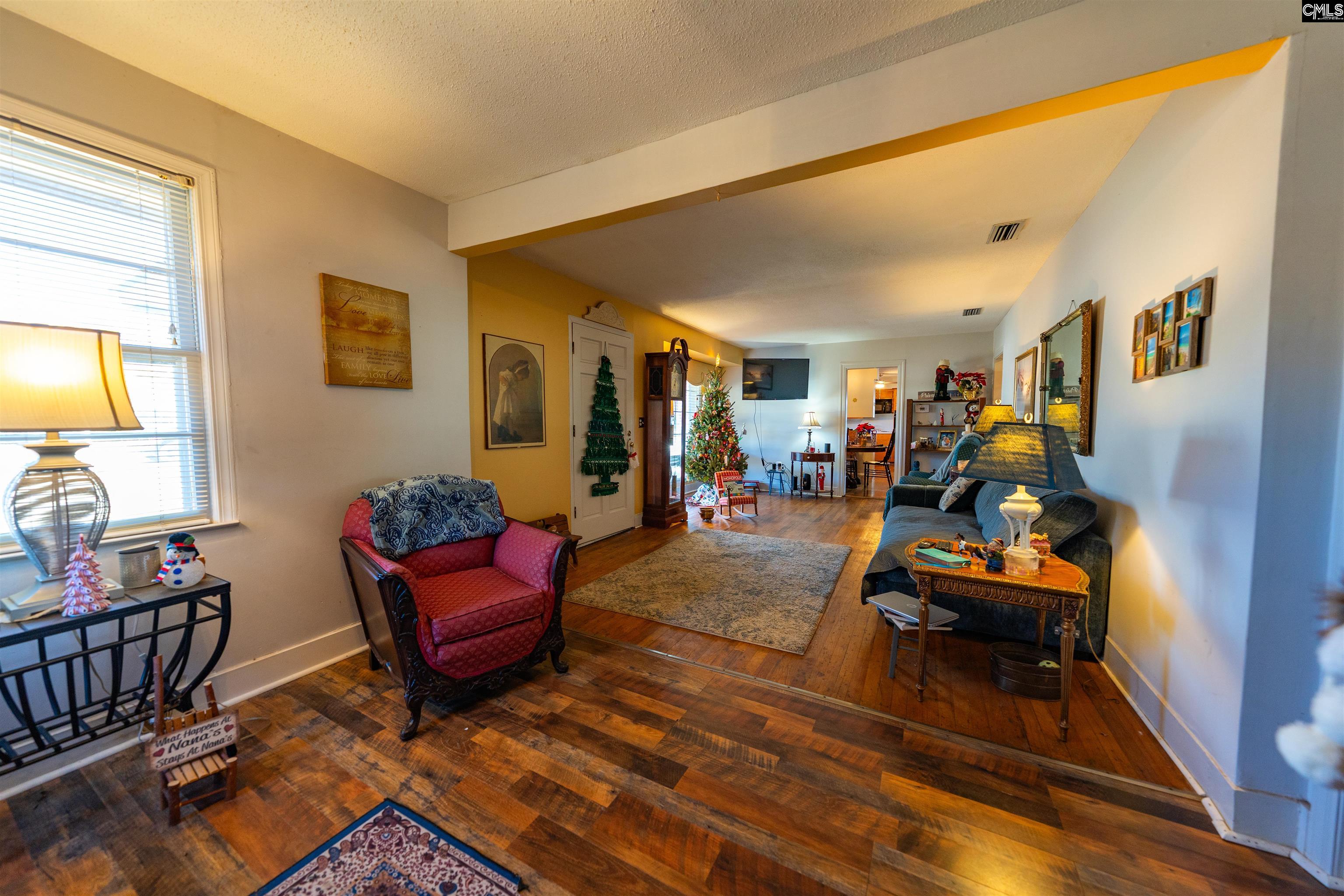 911 Hannah Avenue Hartsville, SC 29550